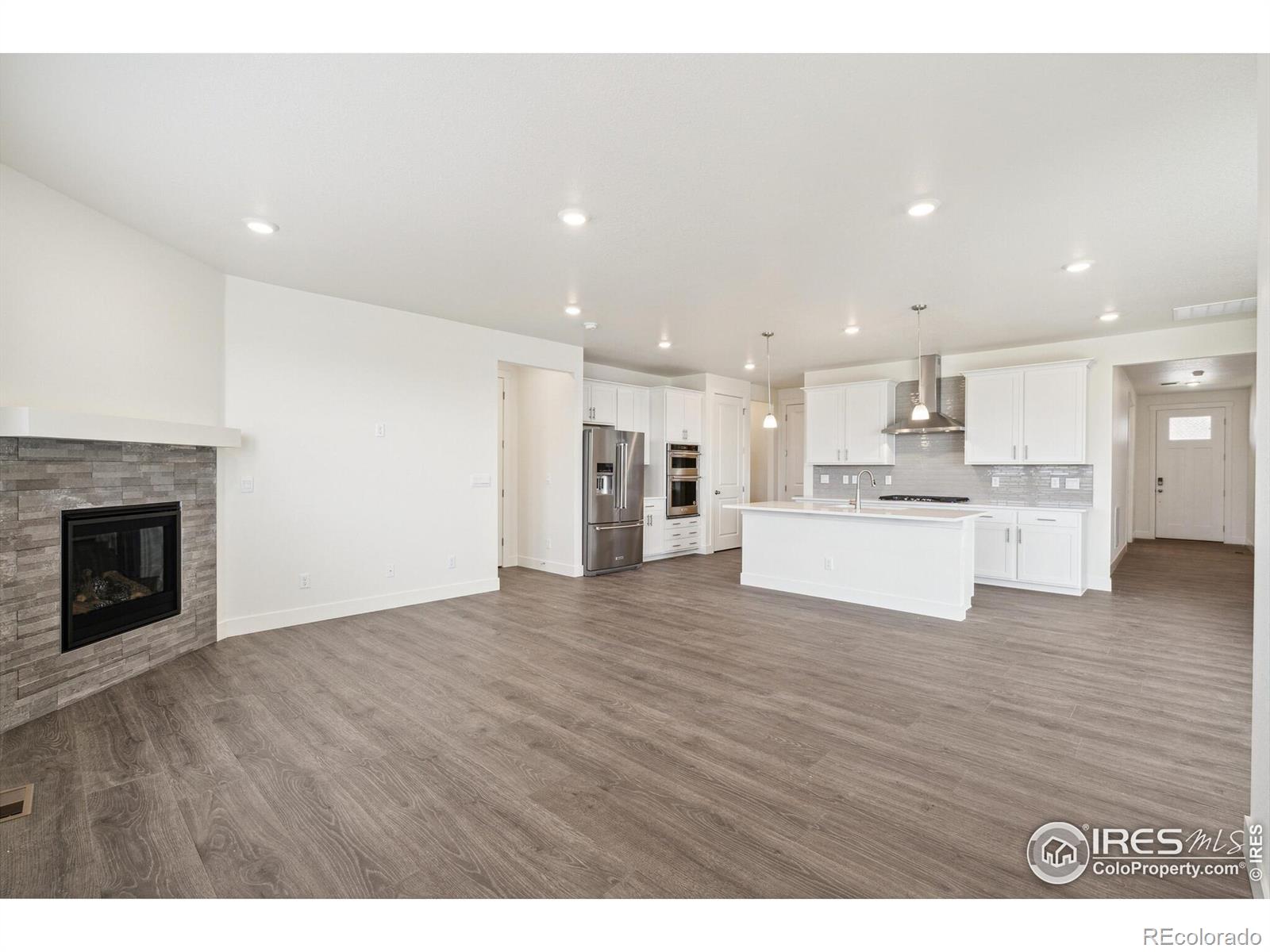 MLS Image #7 for 1884  sawtooth mountain drive,berthoud, Colorado
