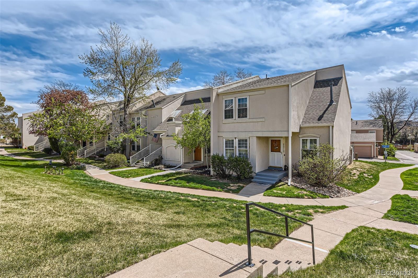 CMA Image for 2913 S Vaughn Way,Aurora, Colorado