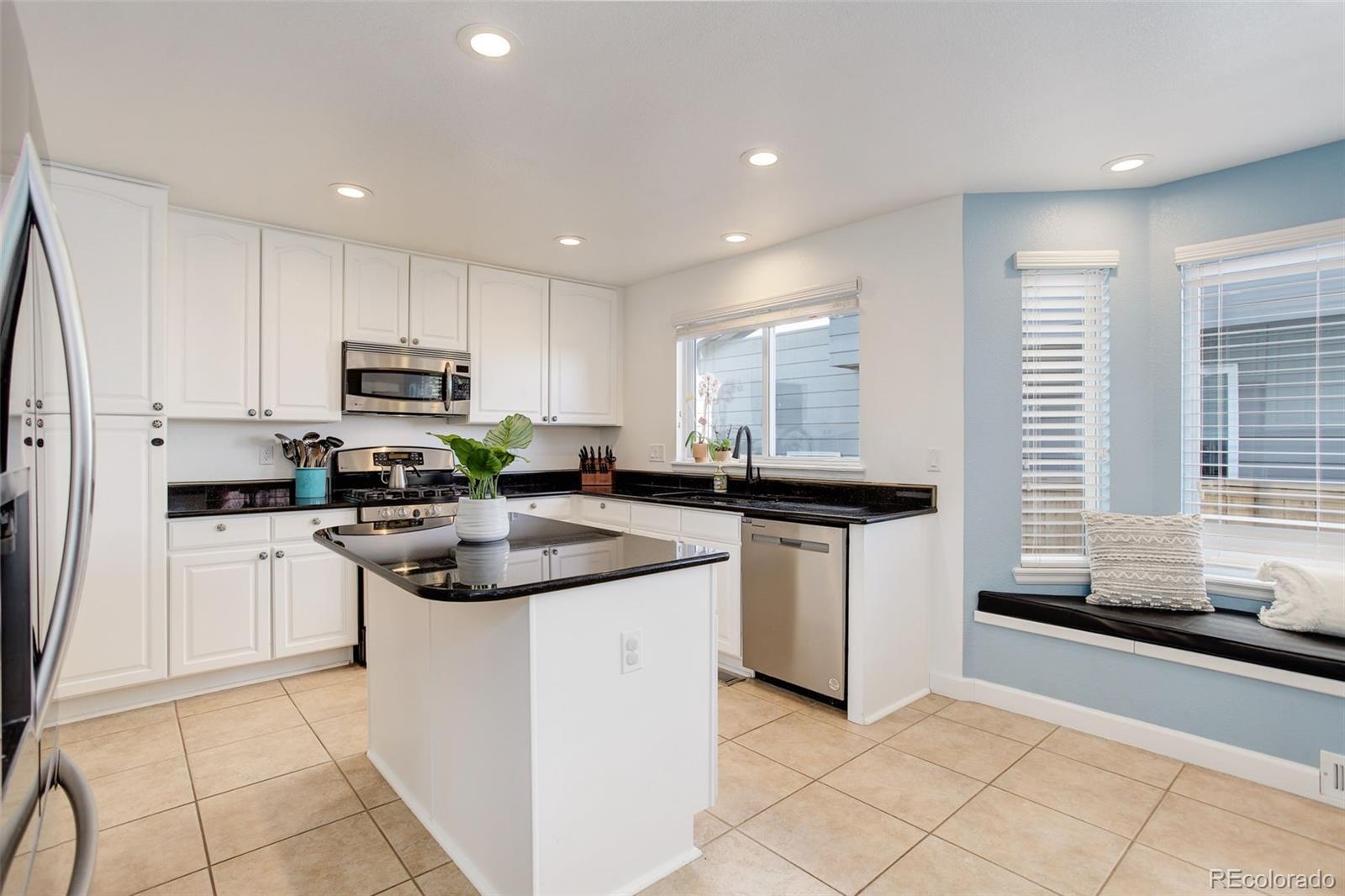 MLS Image #7 for 10081  blackbird circle,highlands ranch, Colorado