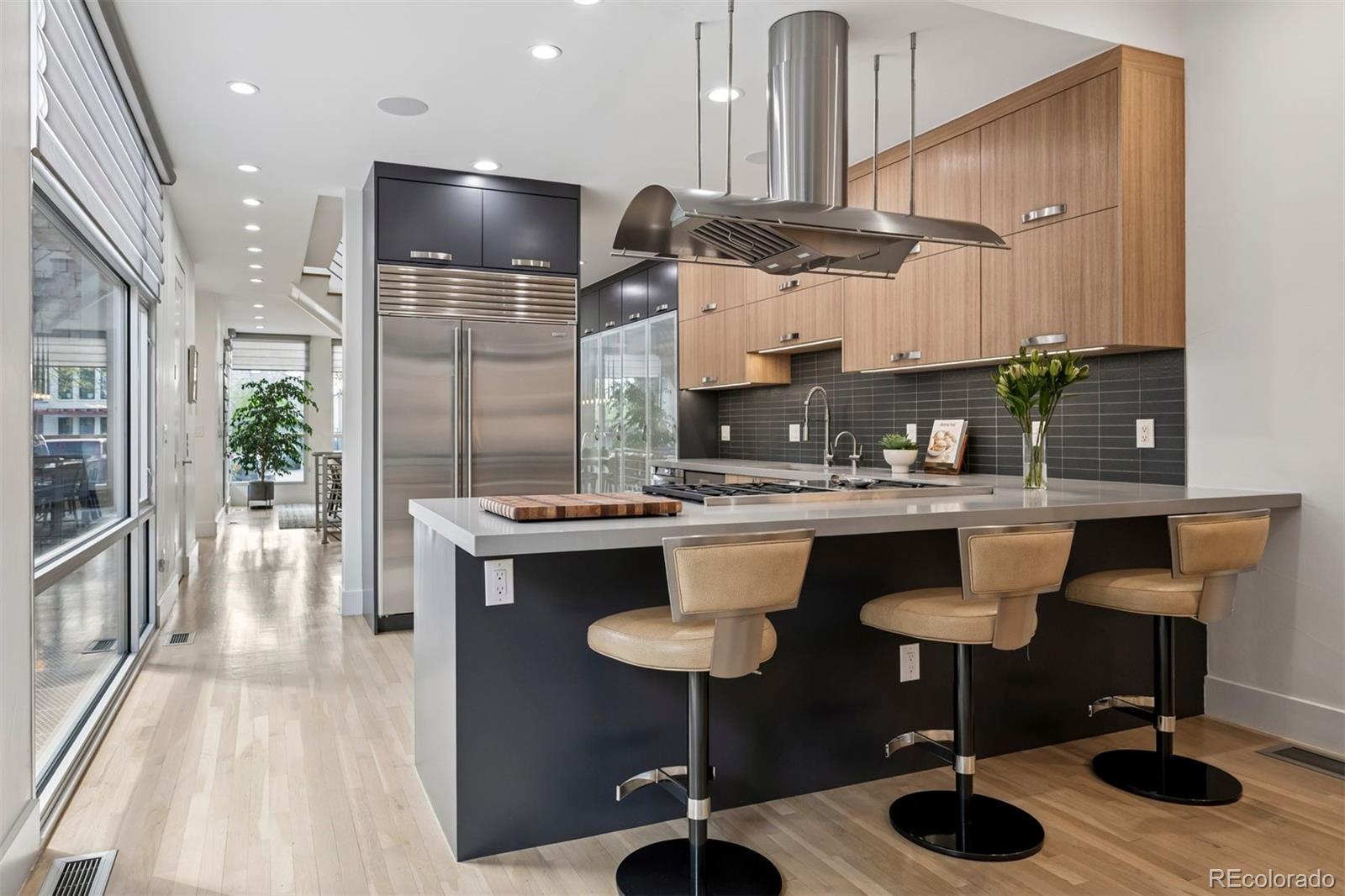 MLS Image #1 for 512  cook street,denver, Colorado