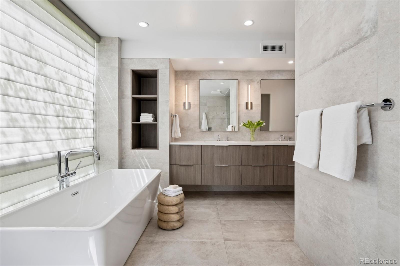 MLS Image #21 for 512  cook street,denver, Colorado