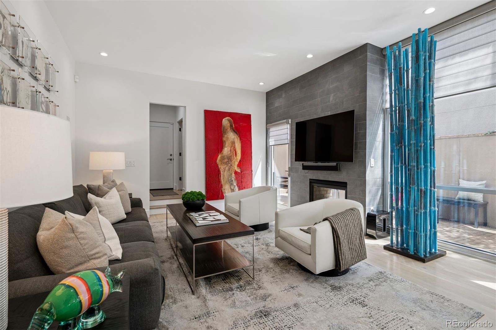 MLS Image #3 for 512  cook street,denver, Colorado