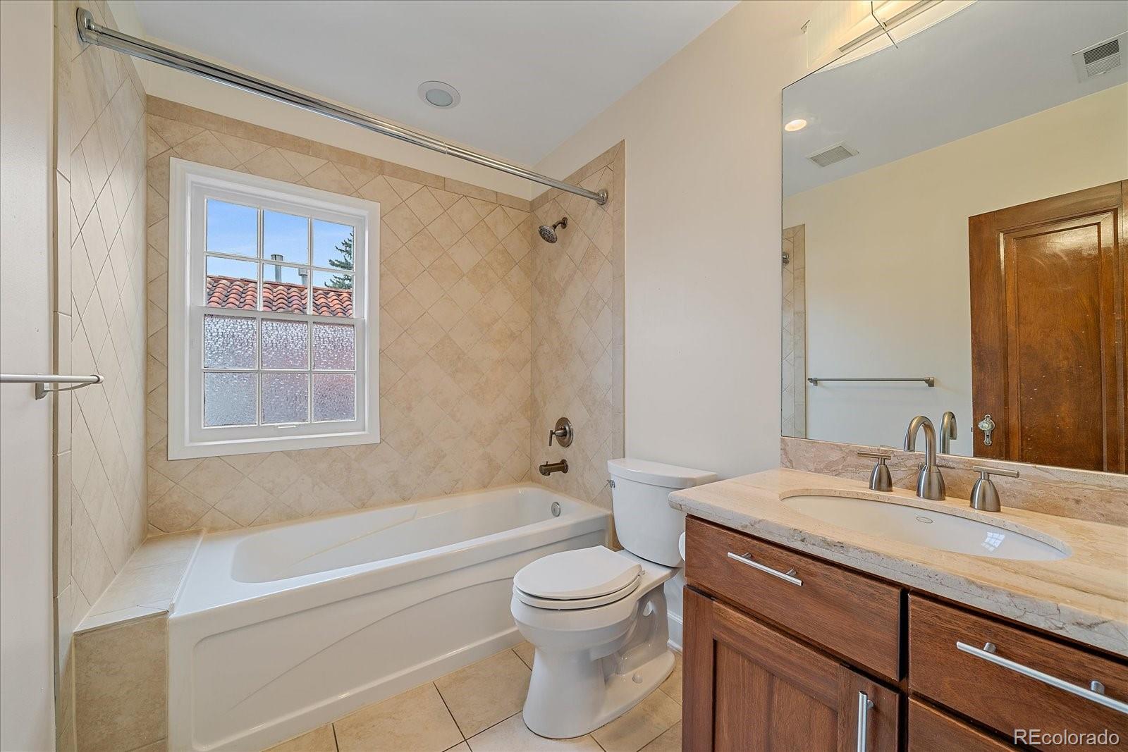 MLS Image #13 for 371  birch street,denver, Colorado
