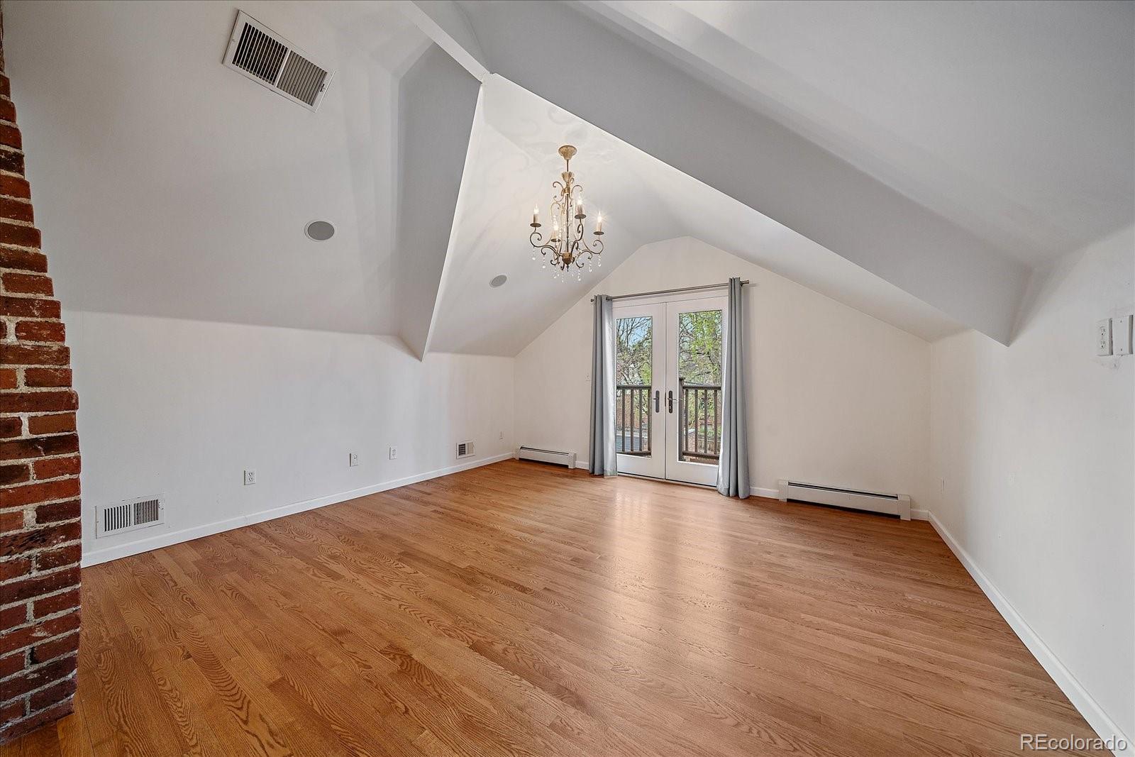 MLS Image #16 for 371  birch street,denver, Colorado