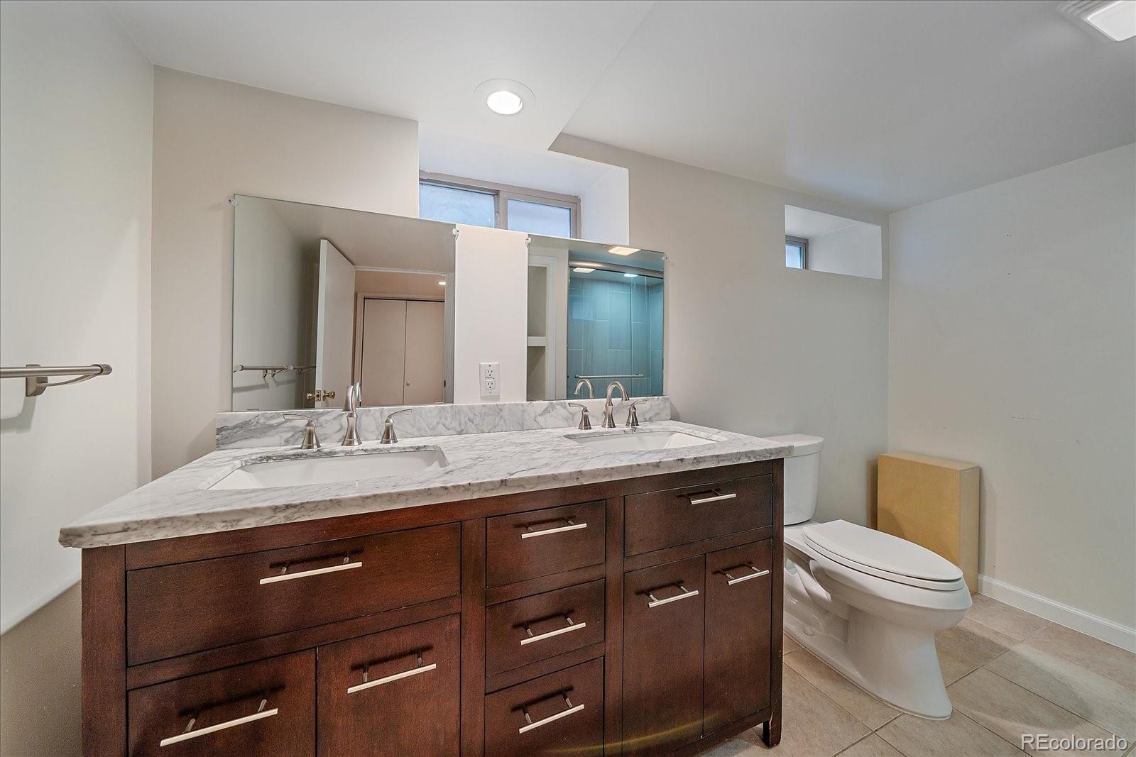 MLS Image #25 for 371  birch street,denver, Colorado