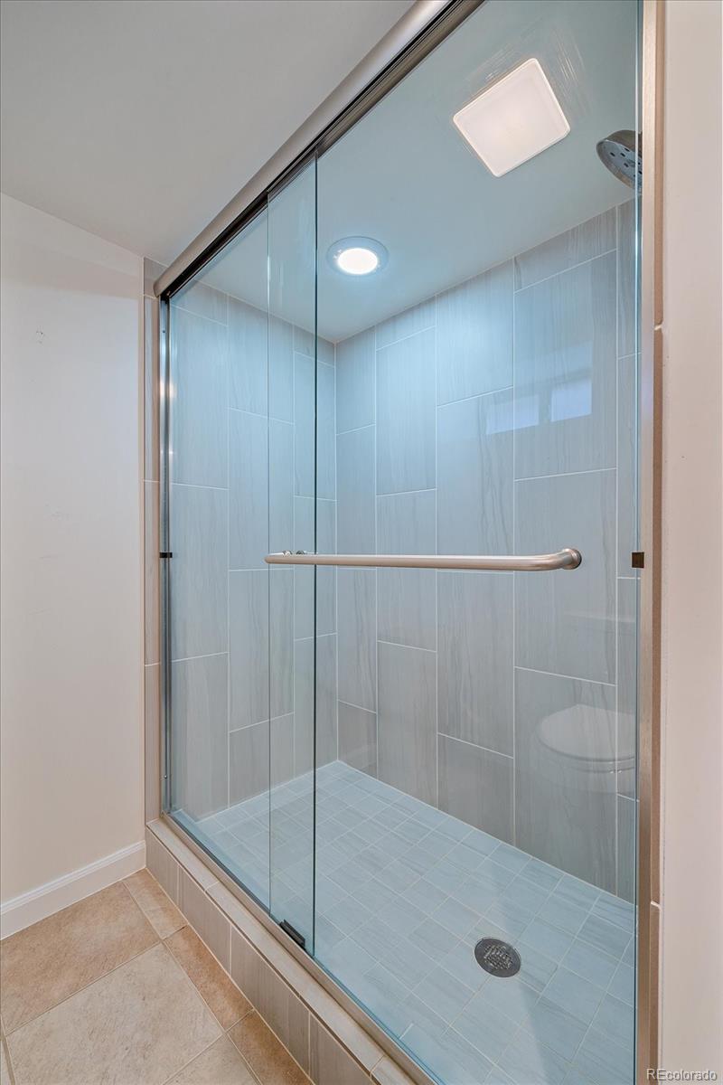 MLS Image #26 for 371  birch street,denver, Colorado