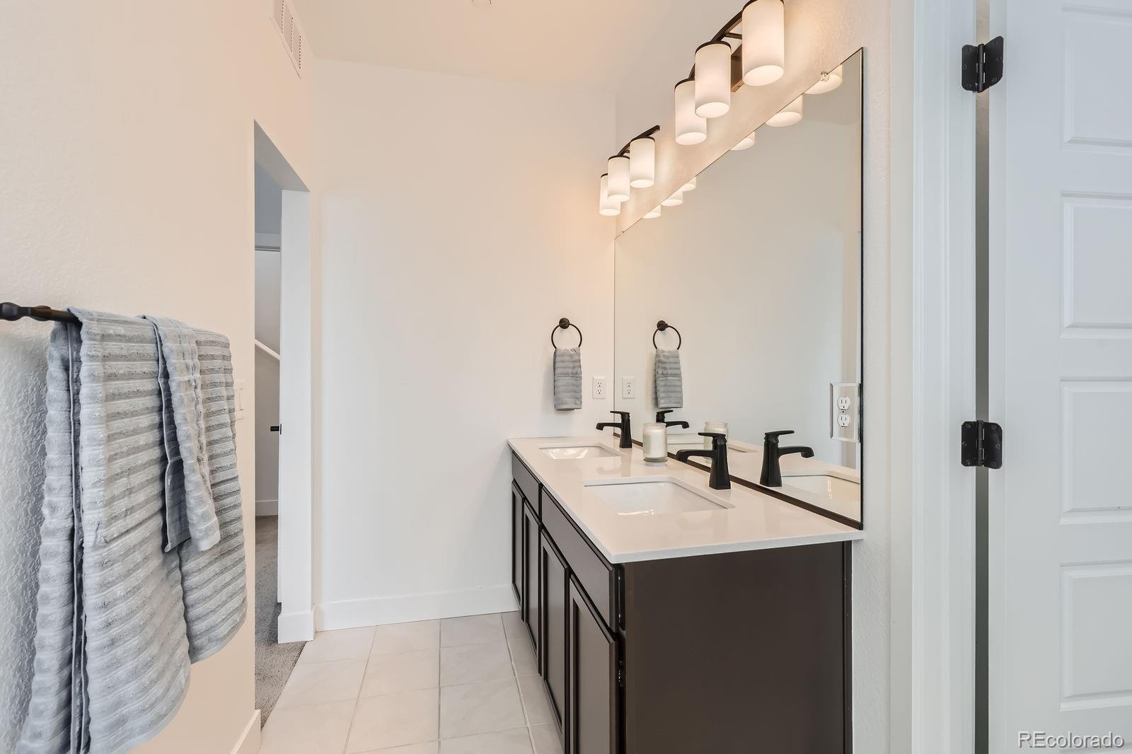 MLS Image #19 for 6791  navajo court,denver, Colorado