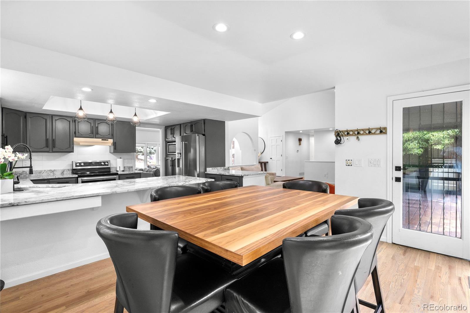 MLS Image #12 for 3253 s king way,denver, Colorado
