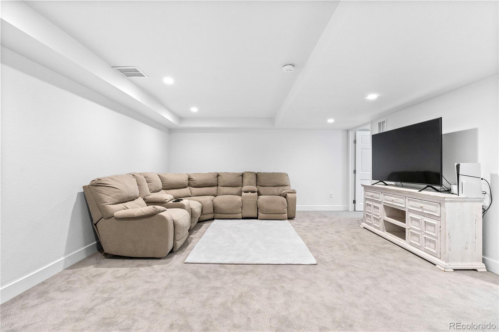 MLS Image #18 for 3253 s king way,denver, Colorado