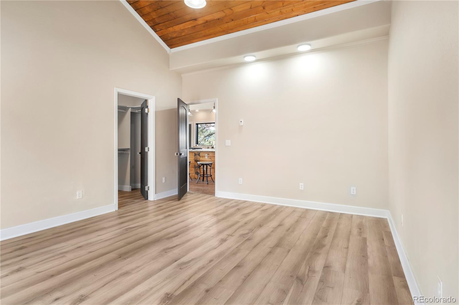 MLS Image #13 for 396  mohawk heights,florissant, Colorado