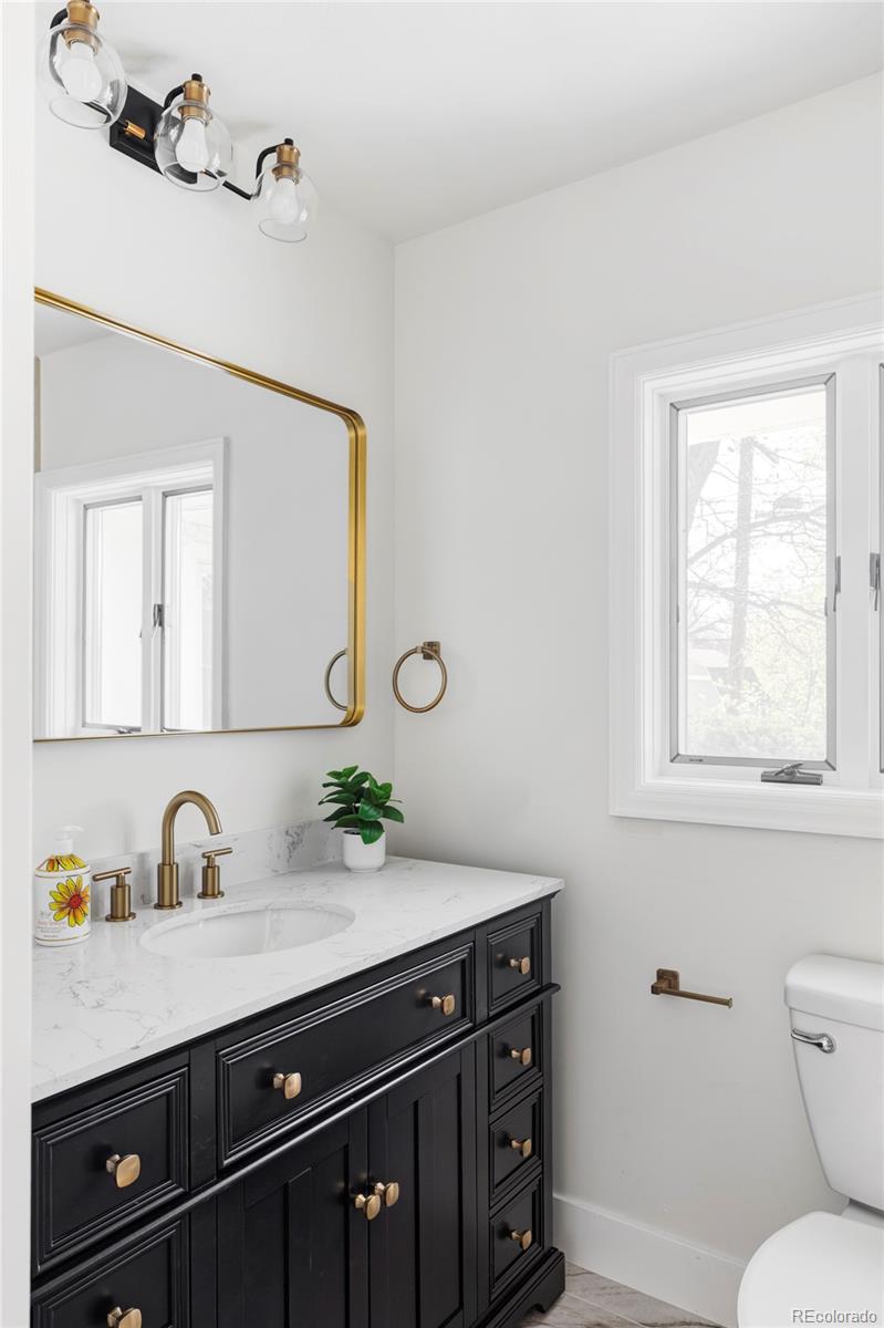 MLS Image #14 for 5648 e greenwood place,denver, Colorado