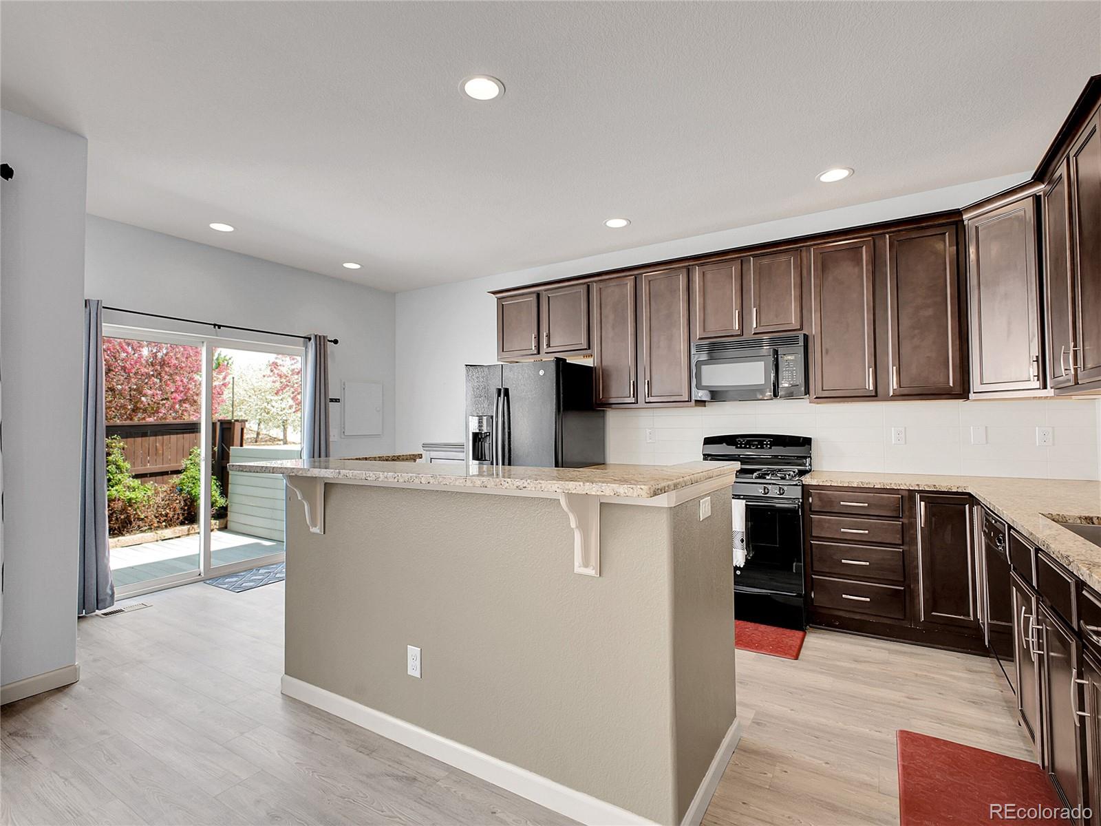 MLS Image #10 for 22898 e ottawa place,aurora, Colorado