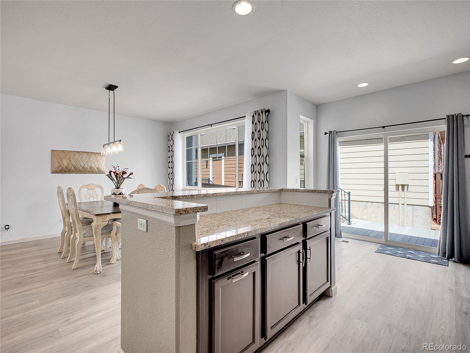 MLS Image #11 for 22898 e ottawa place,aurora, Colorado