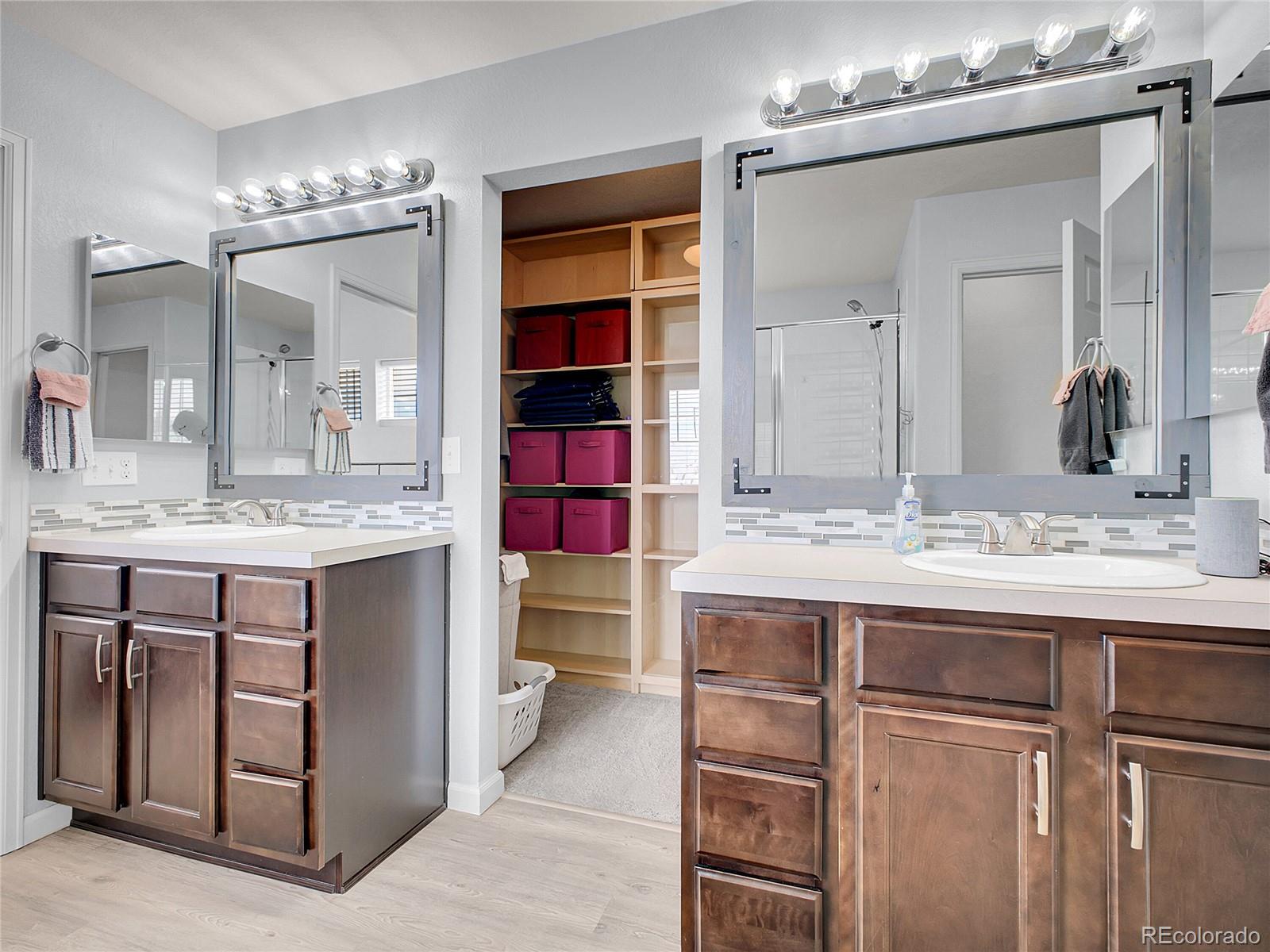 MLS Image #17 for 22898 e ottawa place,aurora, Colorado