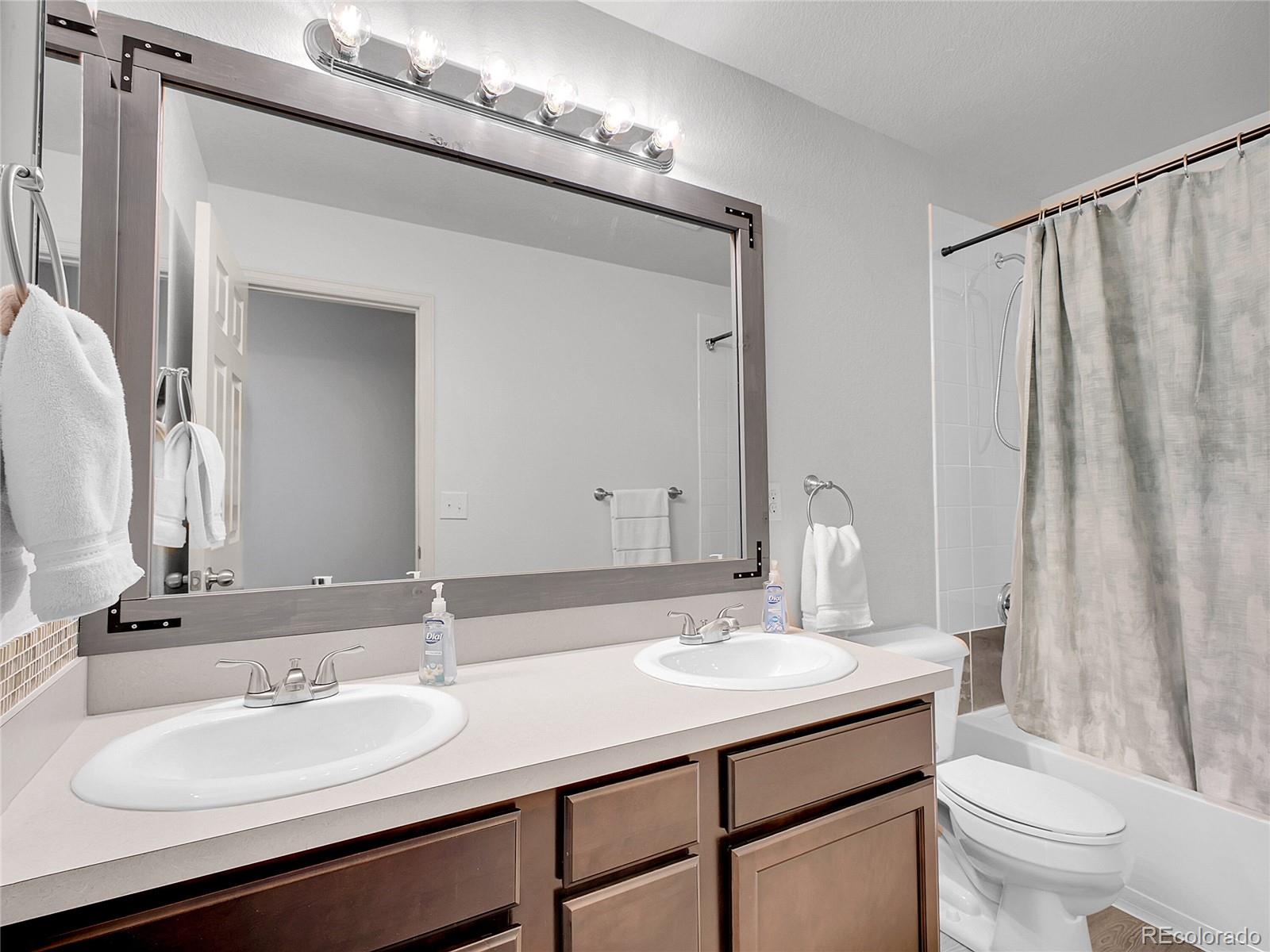 MLS Image #20 for 22898 e ottawa place,aurora, Colorado