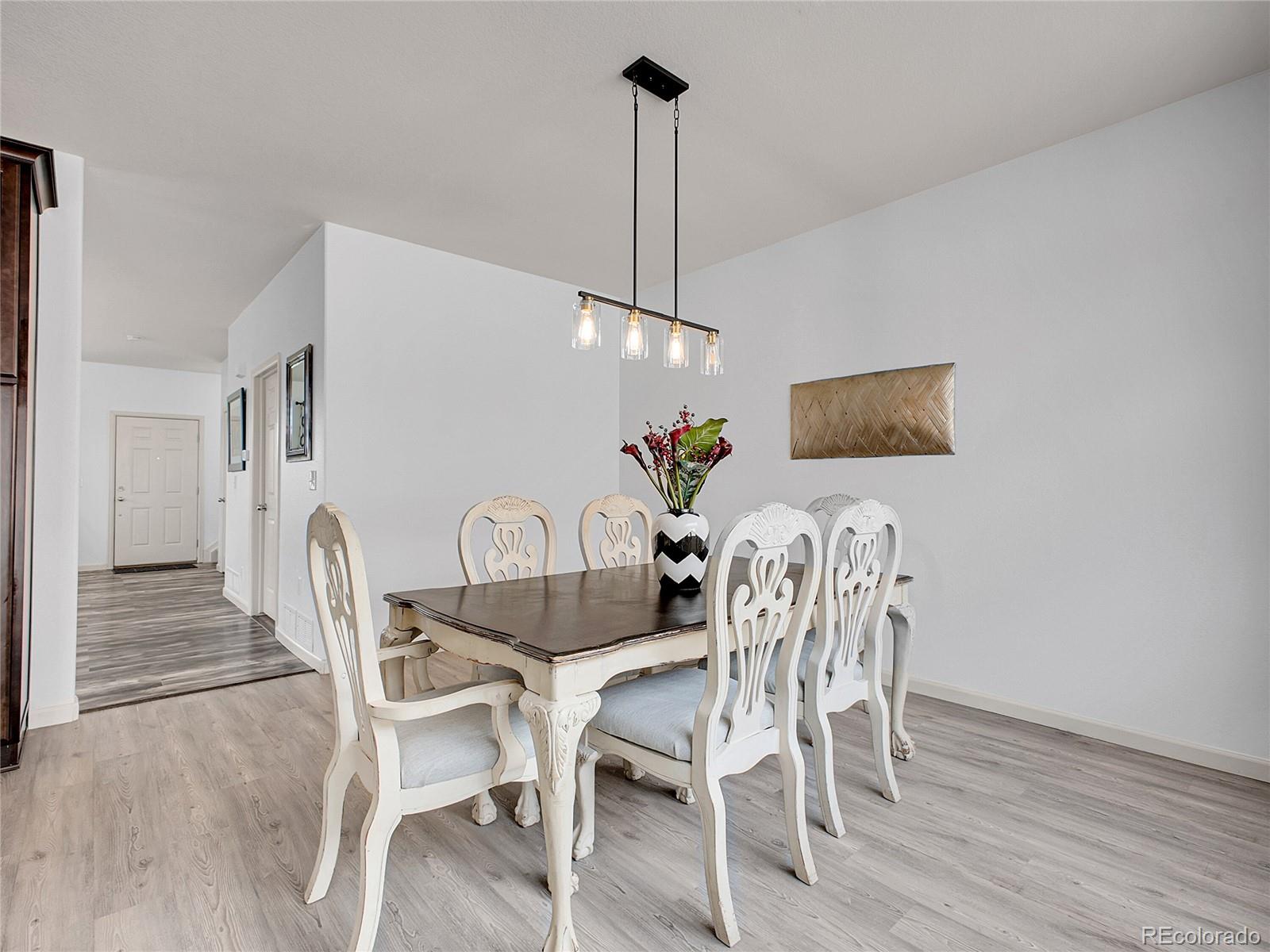 MLS Image #5 for 22898 e ottawa place,aurora, Colorado