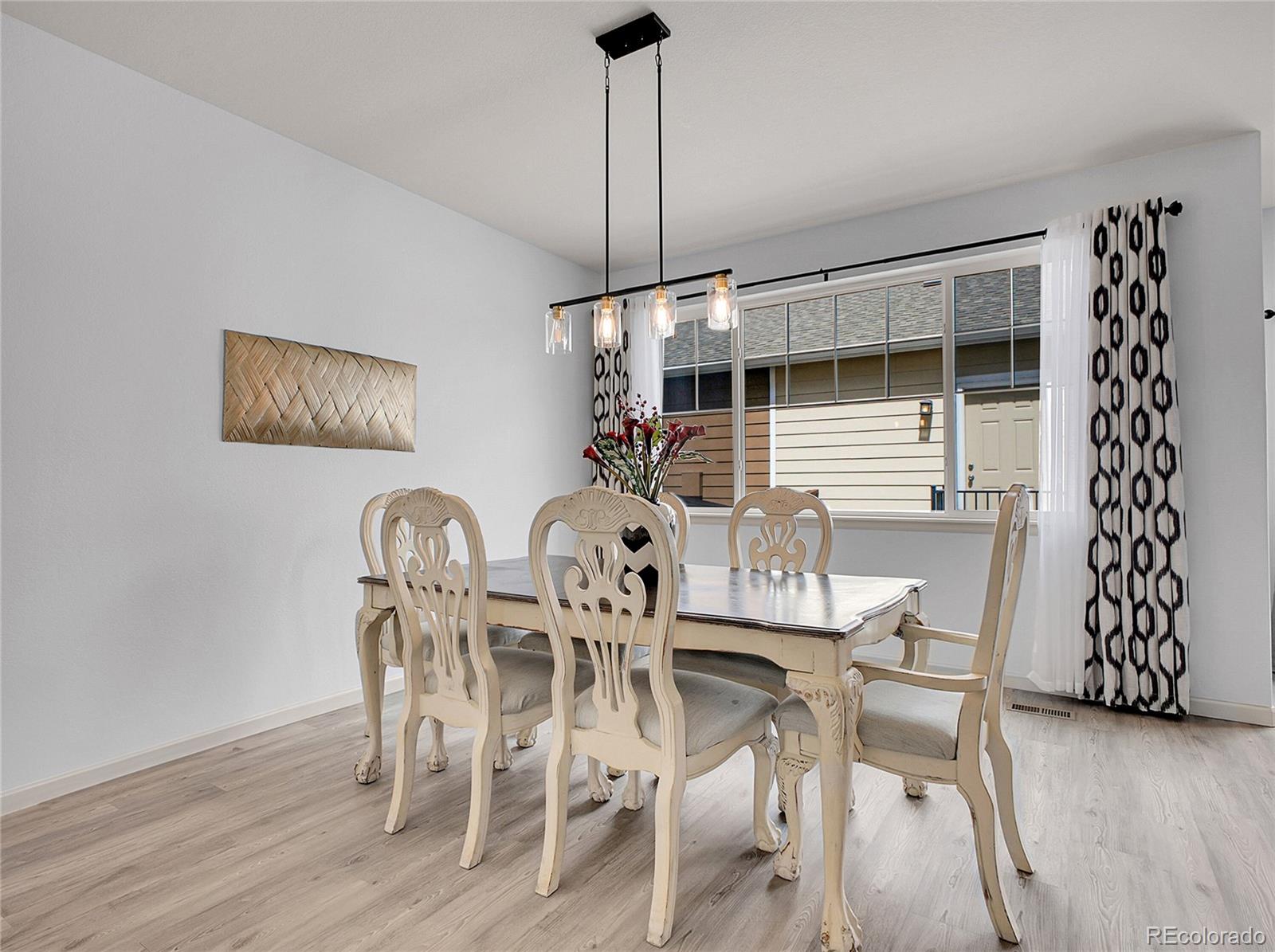 MLS Image #8 for 22898 e ottawa place,aurora, Colorado