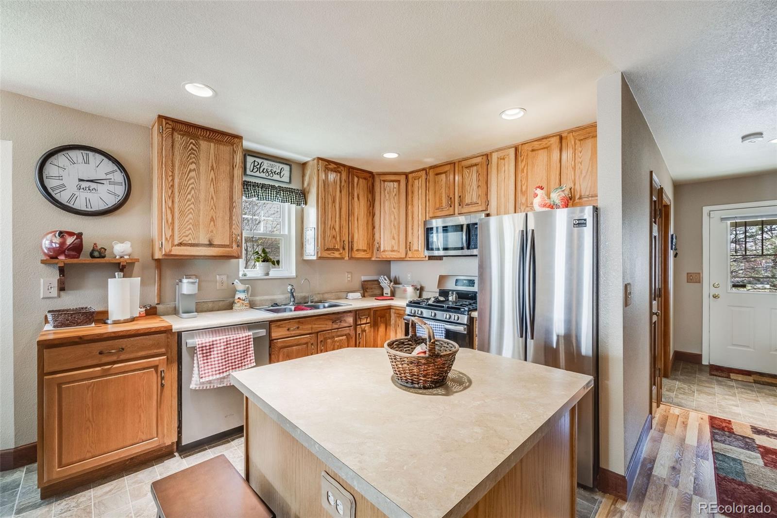 MLS Image #9 for 1328  carriage drive,longmont, Colorado