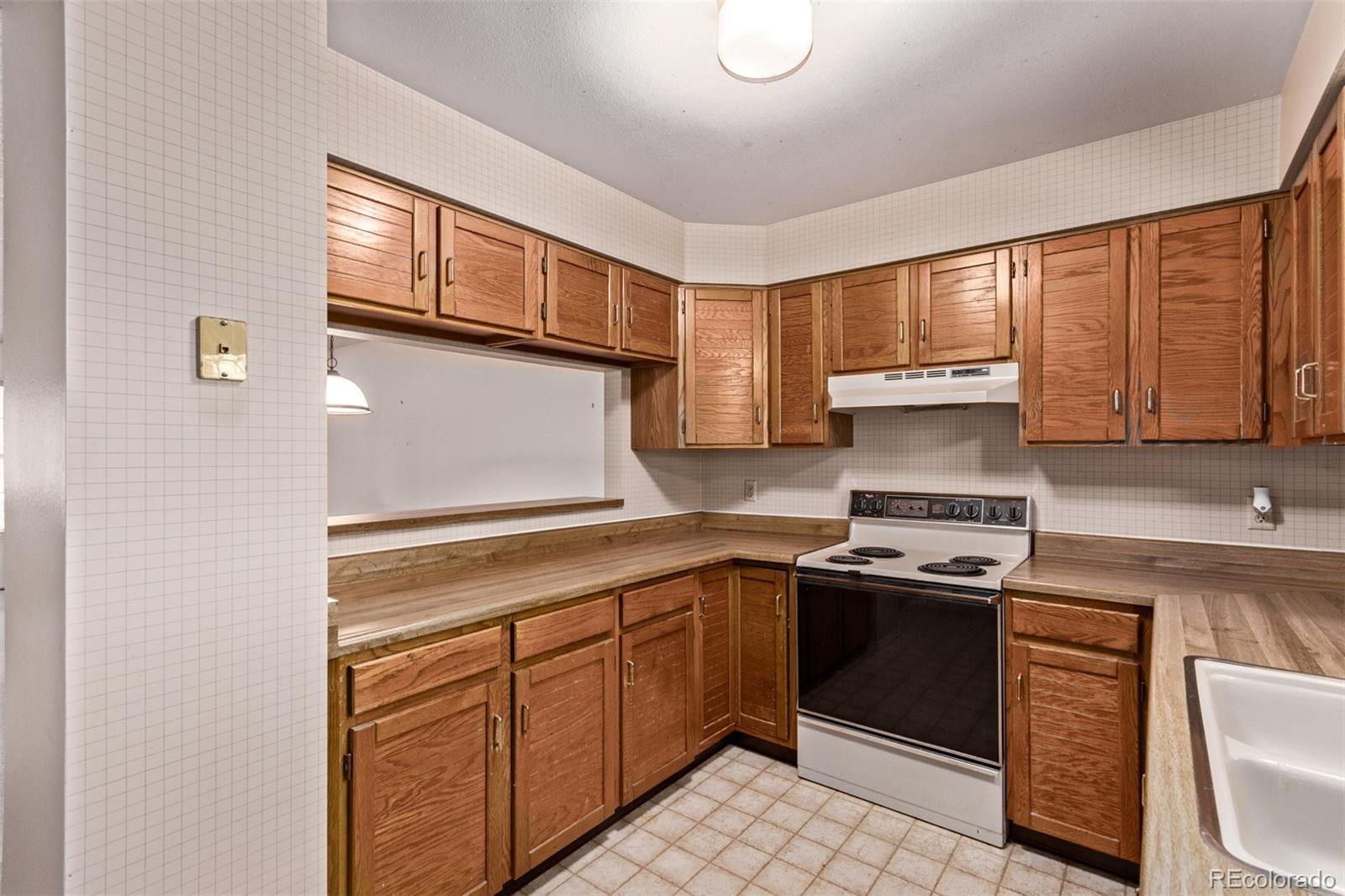 MLS Image #16 for 309  pheasant run,louisville, Colorado