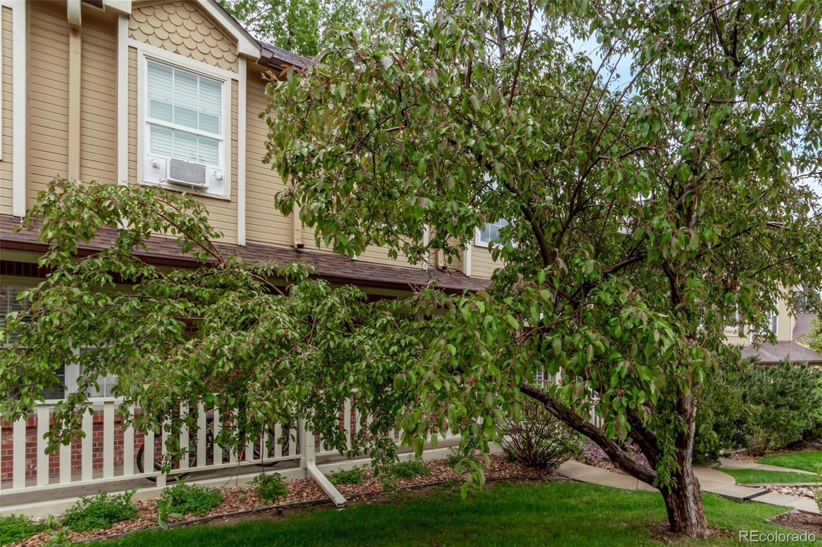 MLS Image #3 for 309  pheasant run,louisville, Colorado