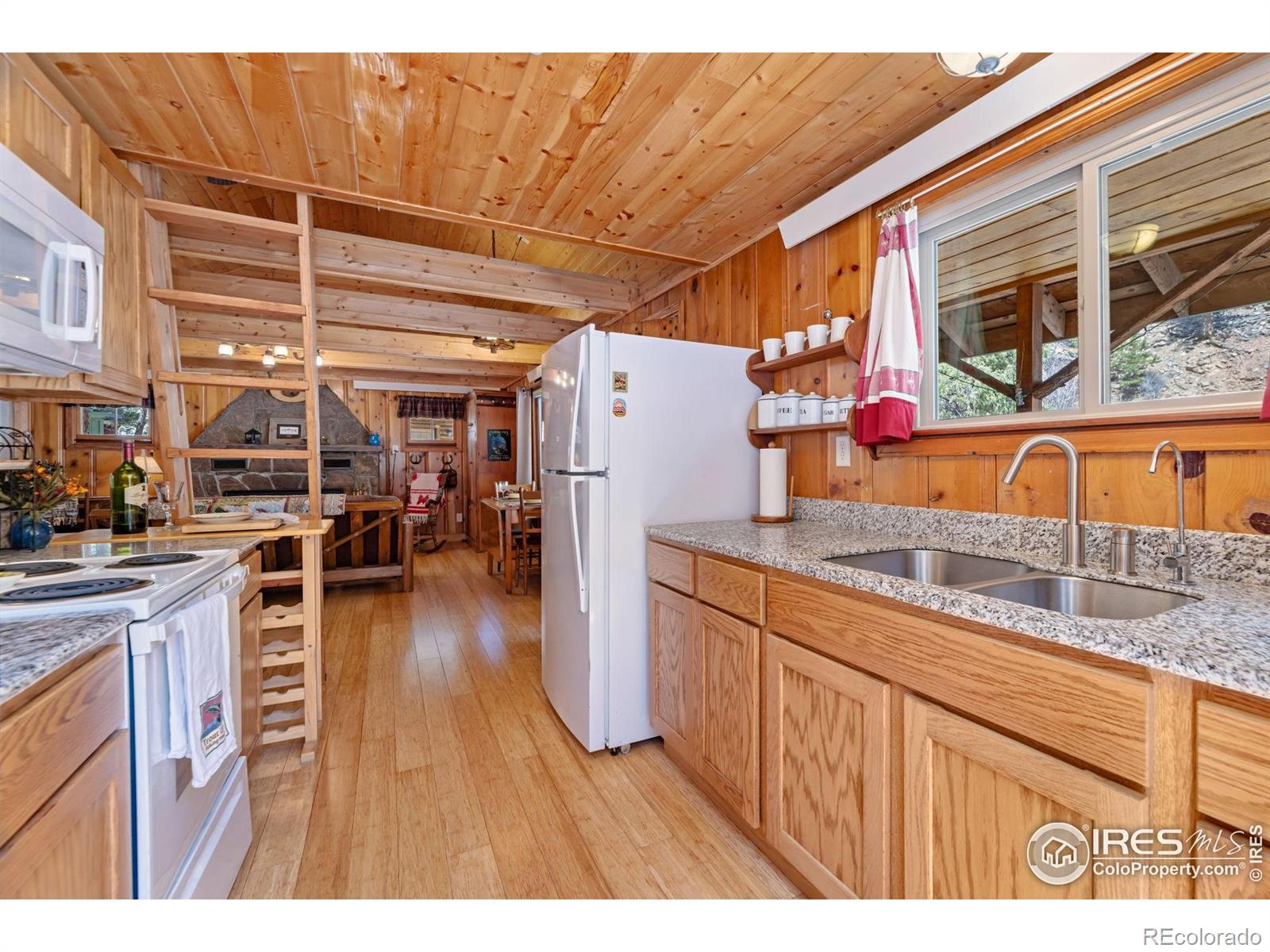 MLS Image #14 for 11  rainbow trout lane,drake, Colorado