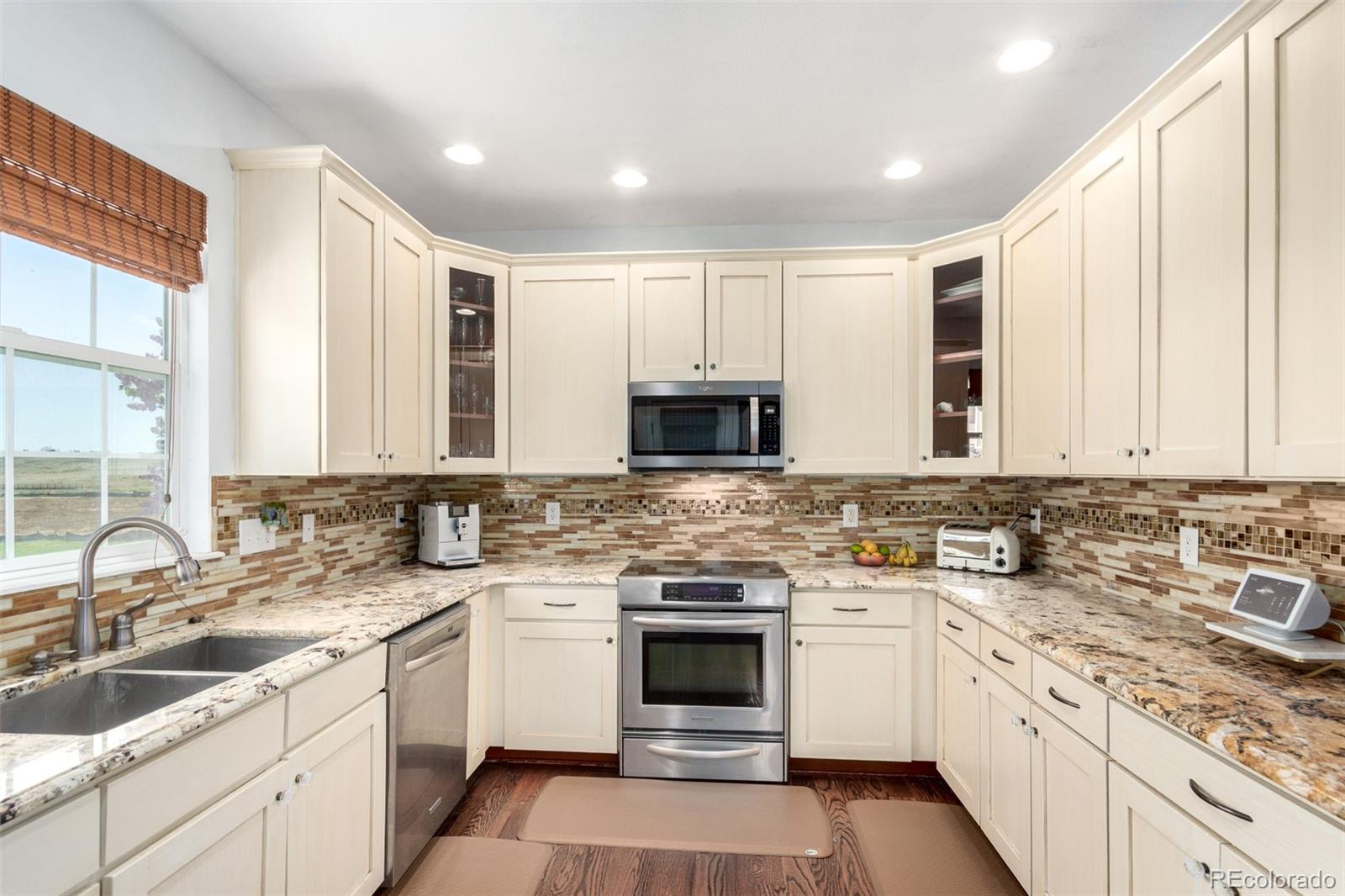 MLS Image #11 for 4712  raven run ,broomfield, Colorado