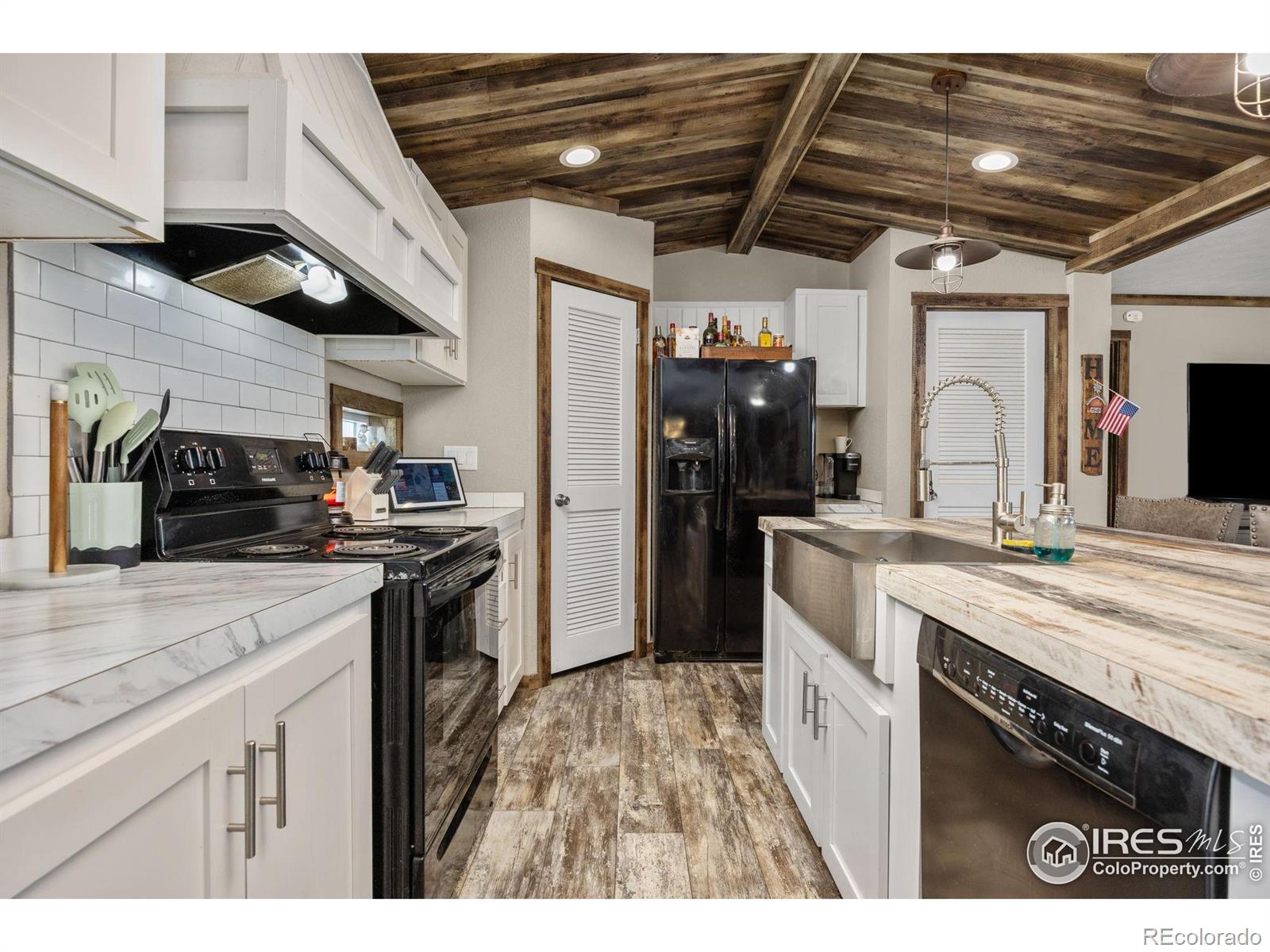 MLS Image #11 for 55102  county road 21 ,carr, Colorado