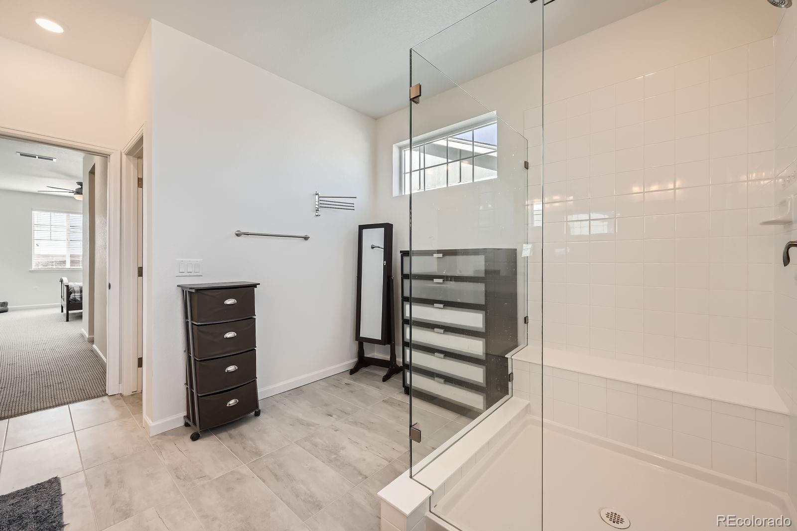 MLS Image #15 for 27864 e indore drive,aurora, Colorado