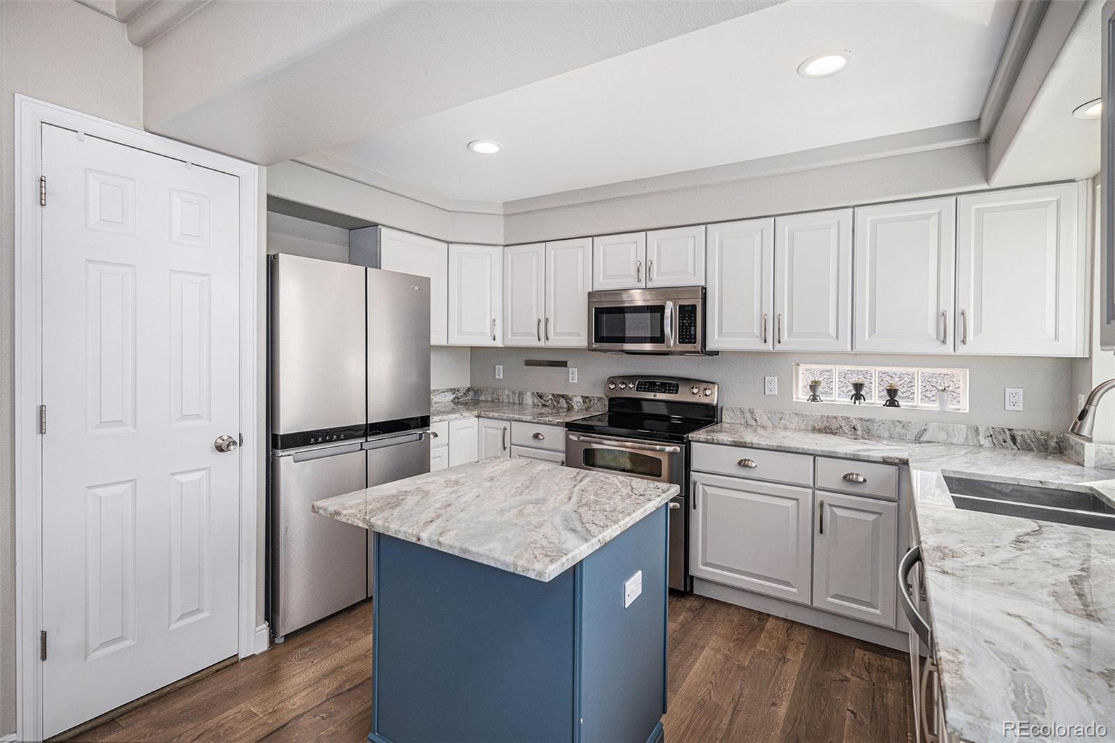 MLS Image #3 for 9195  anasazi indian trail,highlands ranch, Colorado