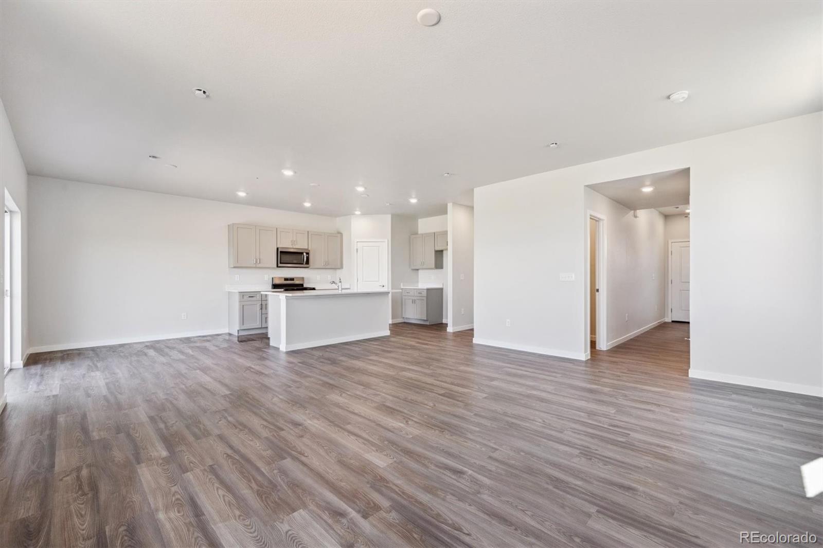 MLS Image #4 for 2169  flower blossom avenue,brighton, Colorado