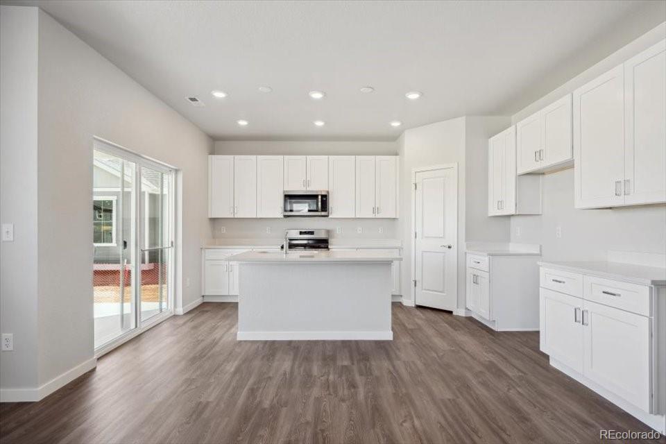 MLS Image #10 for 1384  orchard street,brighton, Colorado