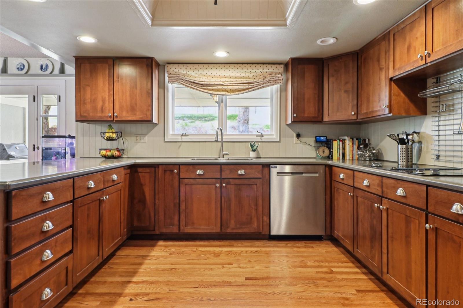 MLS Image #15 for 6213 s lima way,englewood, Colorado