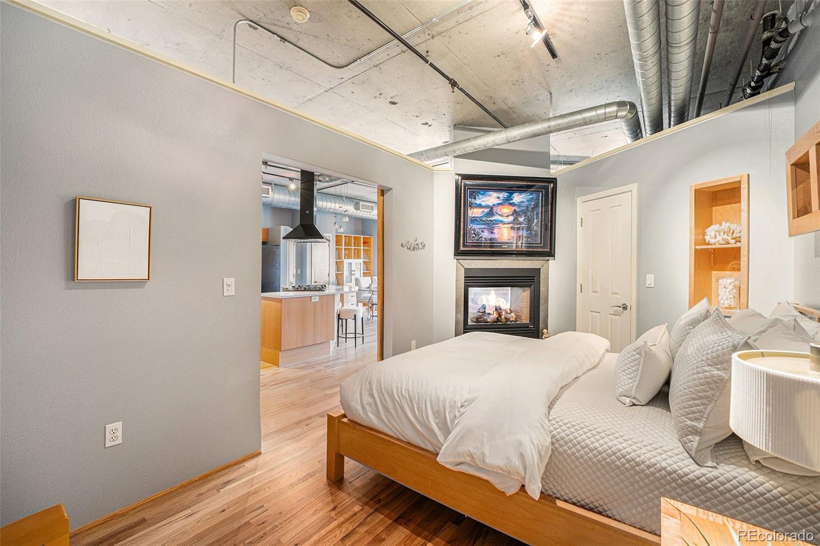 MLS Image #10 for 1499  blake street,denver, Colorado