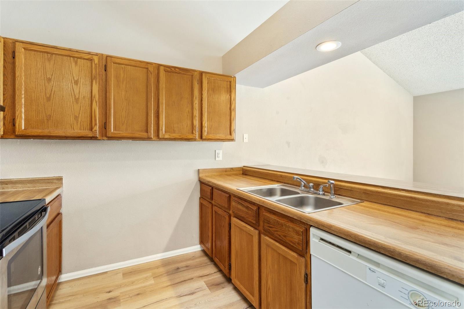 MLS Image #10 for 4527  lamplighter circle,colorado springs, Colorado