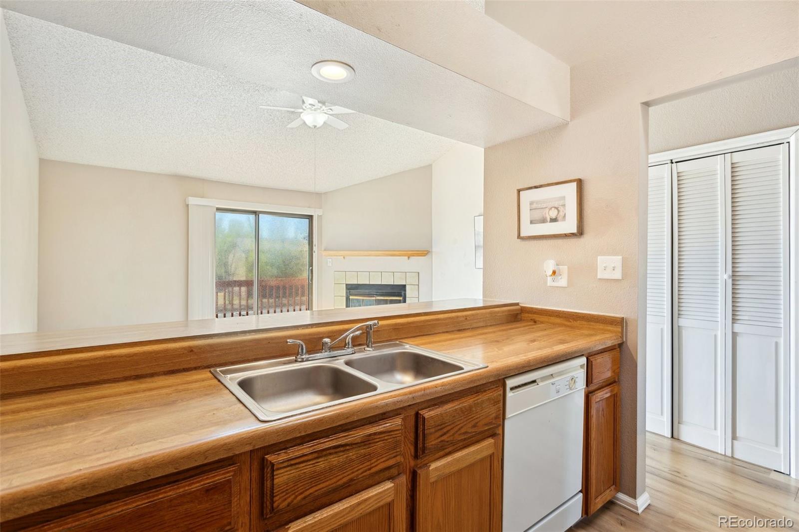 MLS Image #12 for 4527  lamplighter circle,colorado springs, Colorado