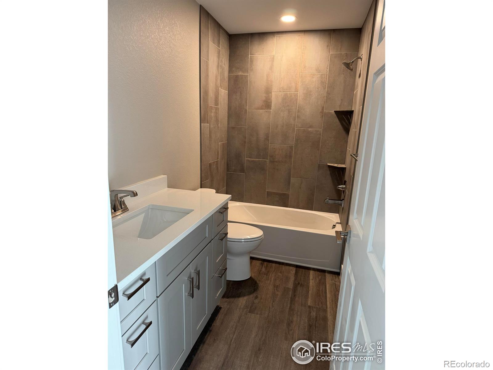 MLS Image #10 for 1687  valency drive,loveland, Colorado