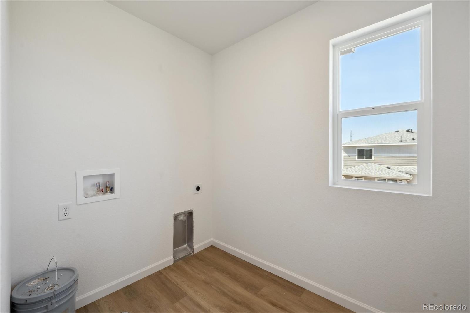 MLS Image #11 for 1331  rock cliff avenue,erie, Colorado