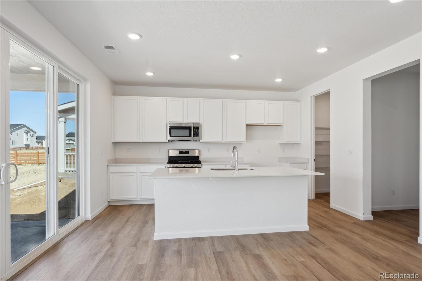 MLS Image #7 for 1331  rock cliff avenue,erie, Colorado