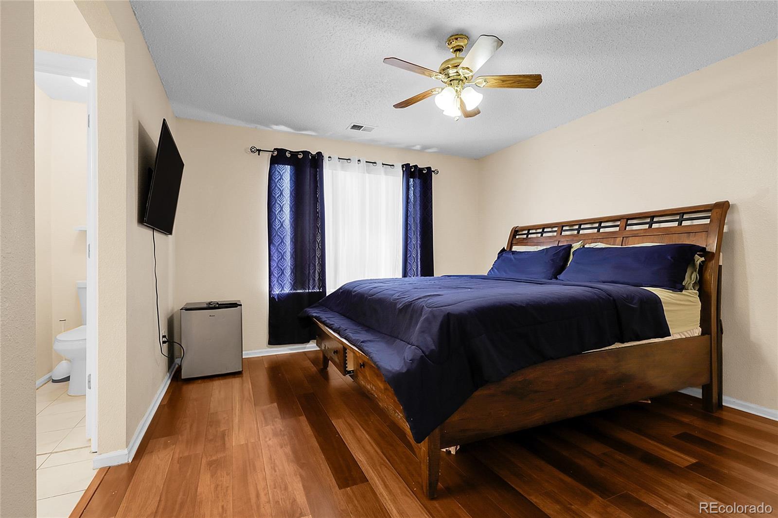 MLS Image #11 for 337  ivory circle,aurora, Colorado
