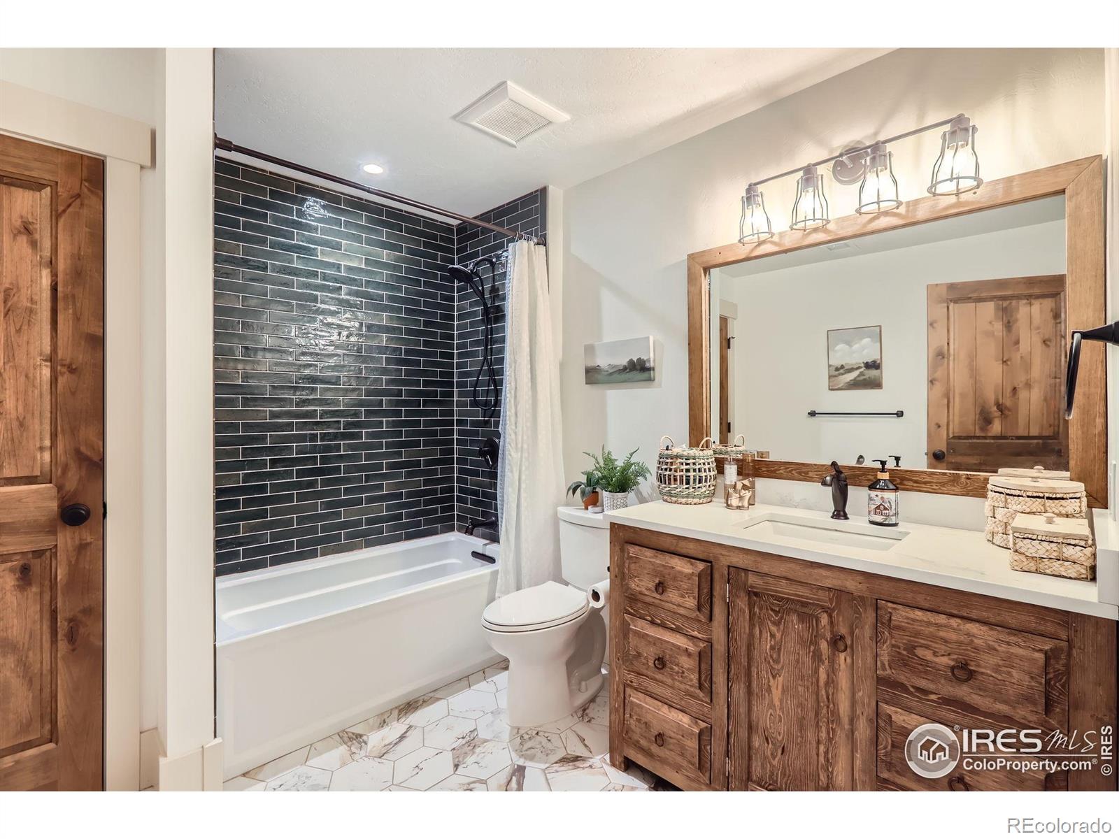 MLS Image #14 for 9260  meadow farms drive,milliken, Colorado