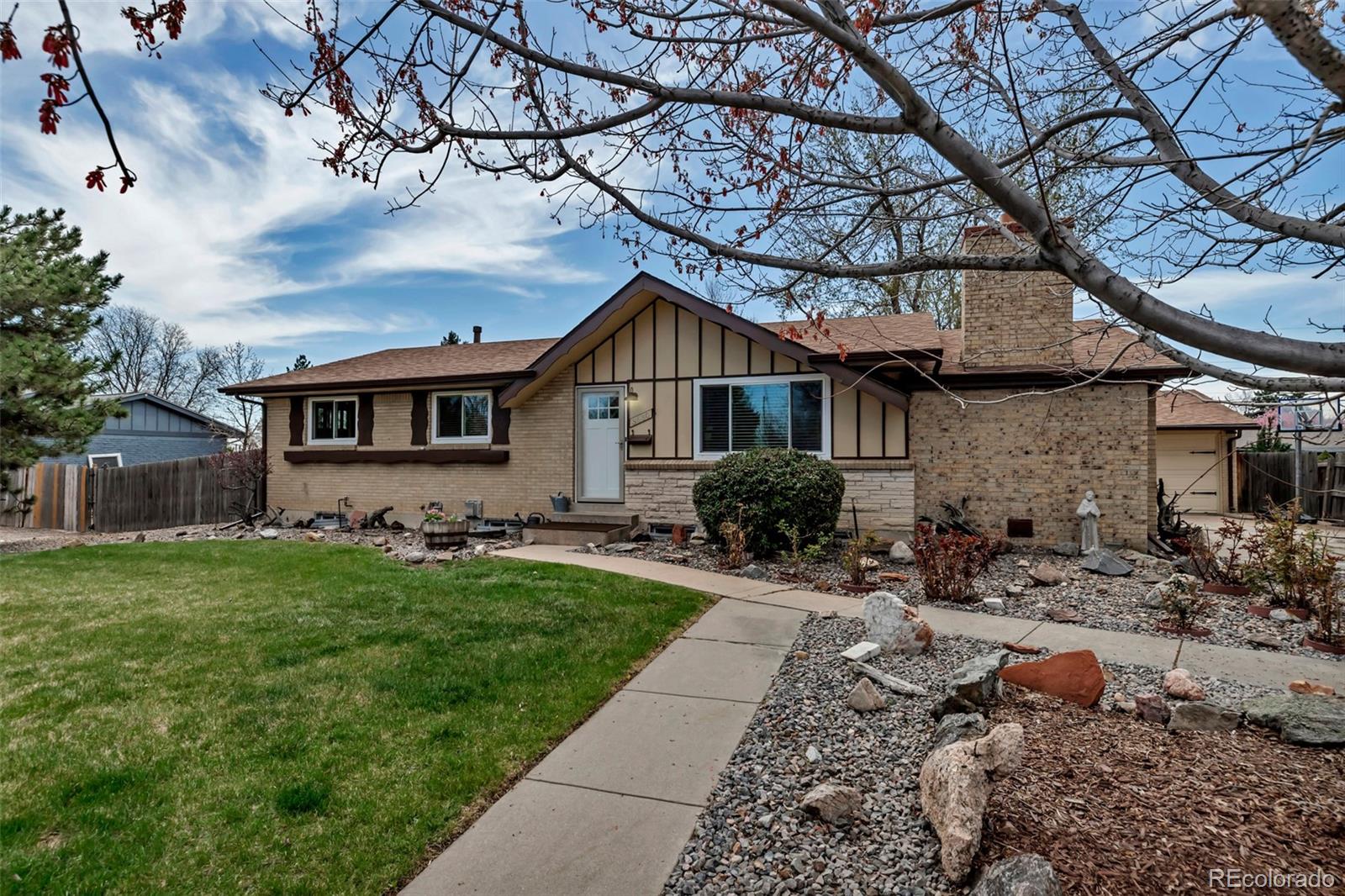 MLS Image #4 for 3630 w saratoga avenue,littleton, Colorado
