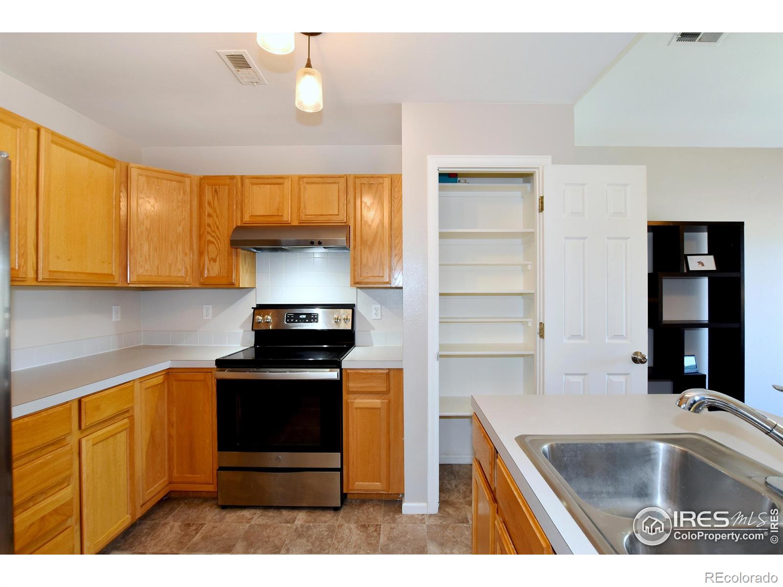 MLS Image #10 for 1021  rolland moore drive,fort collins, Colorado