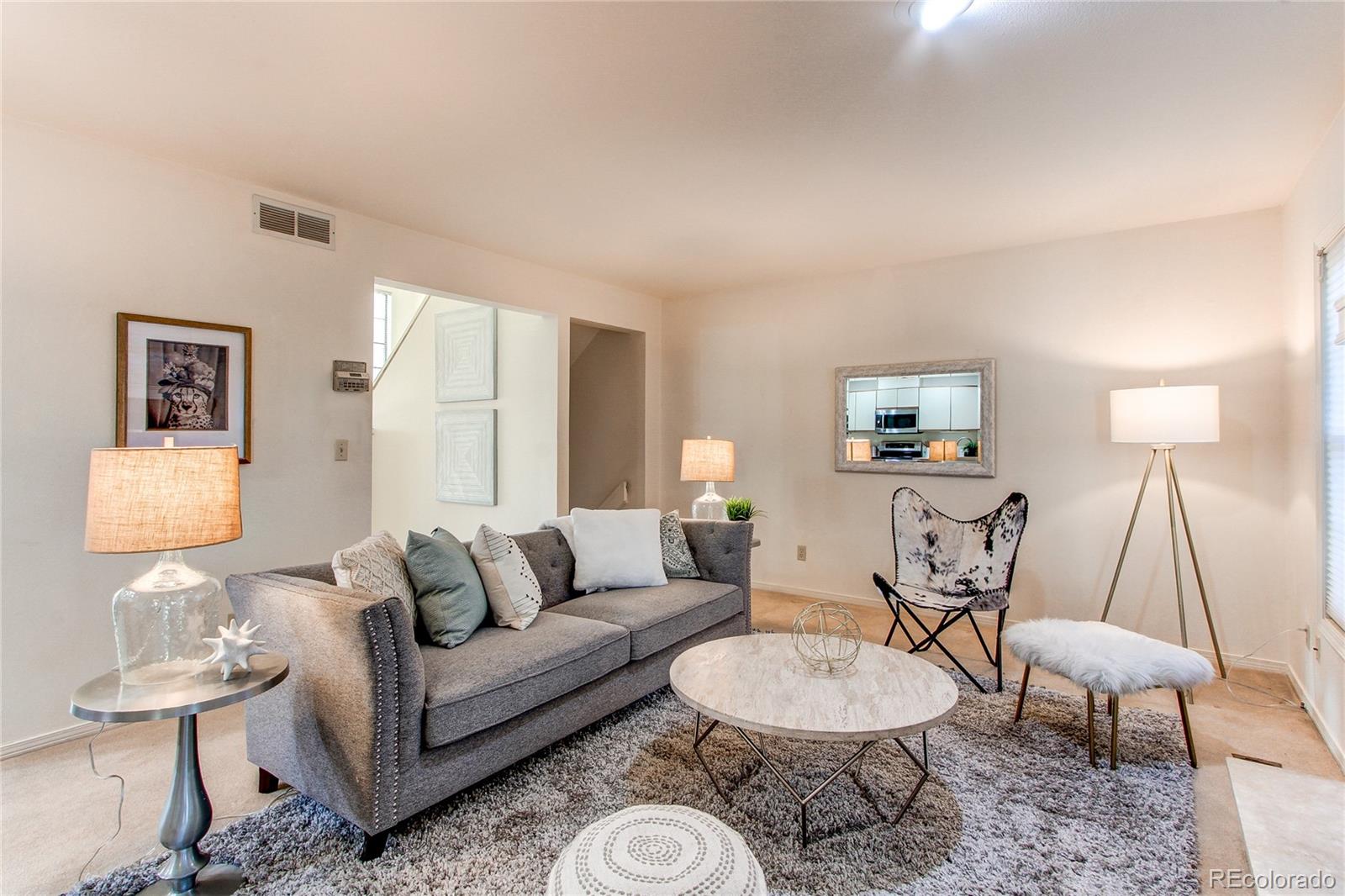 MLS Image #15 for 1530 s quebec way 29,denver, Colorado