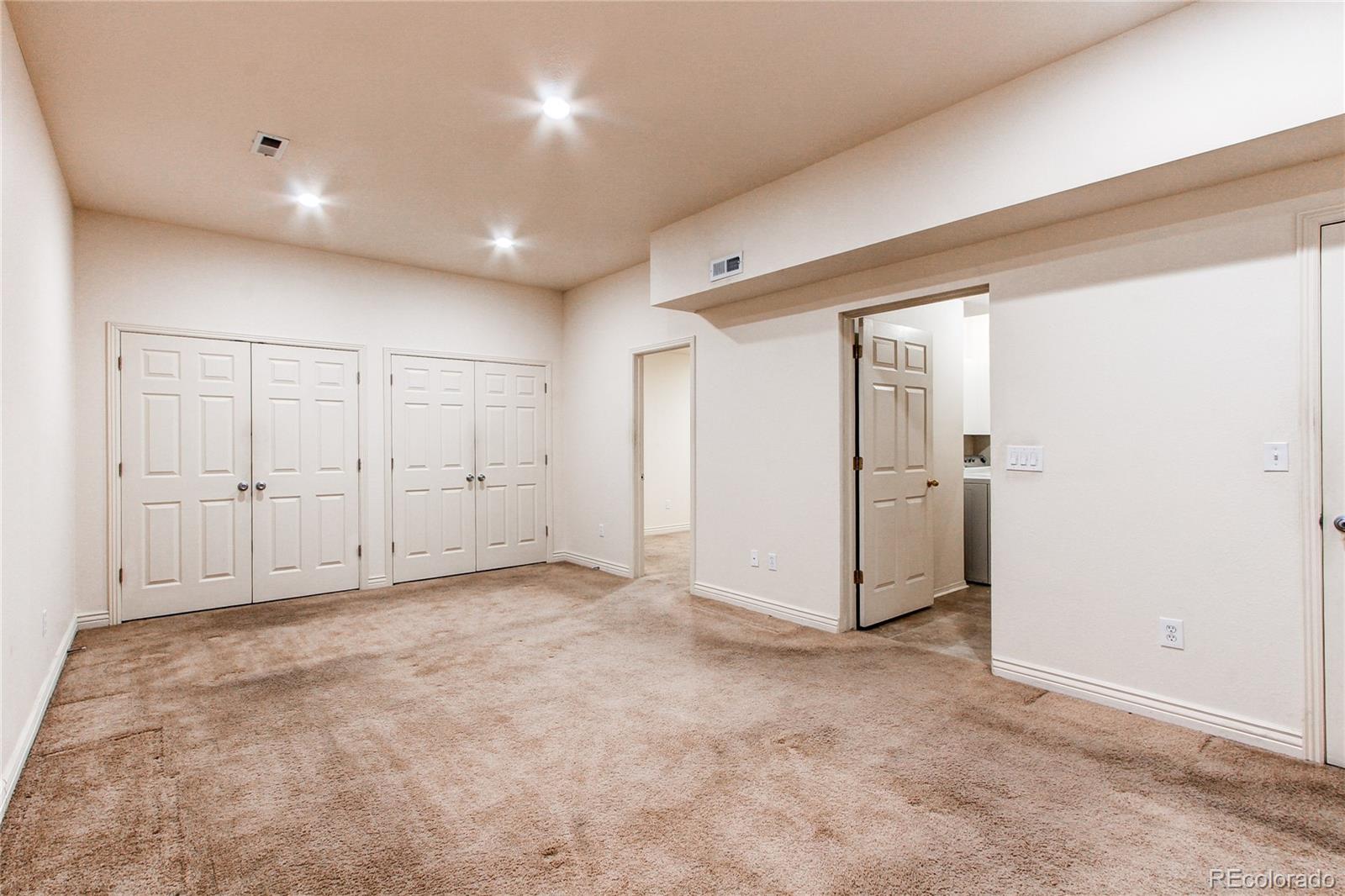 MLS Image #19 for 1530 s quebec way 29,denver, Colorado