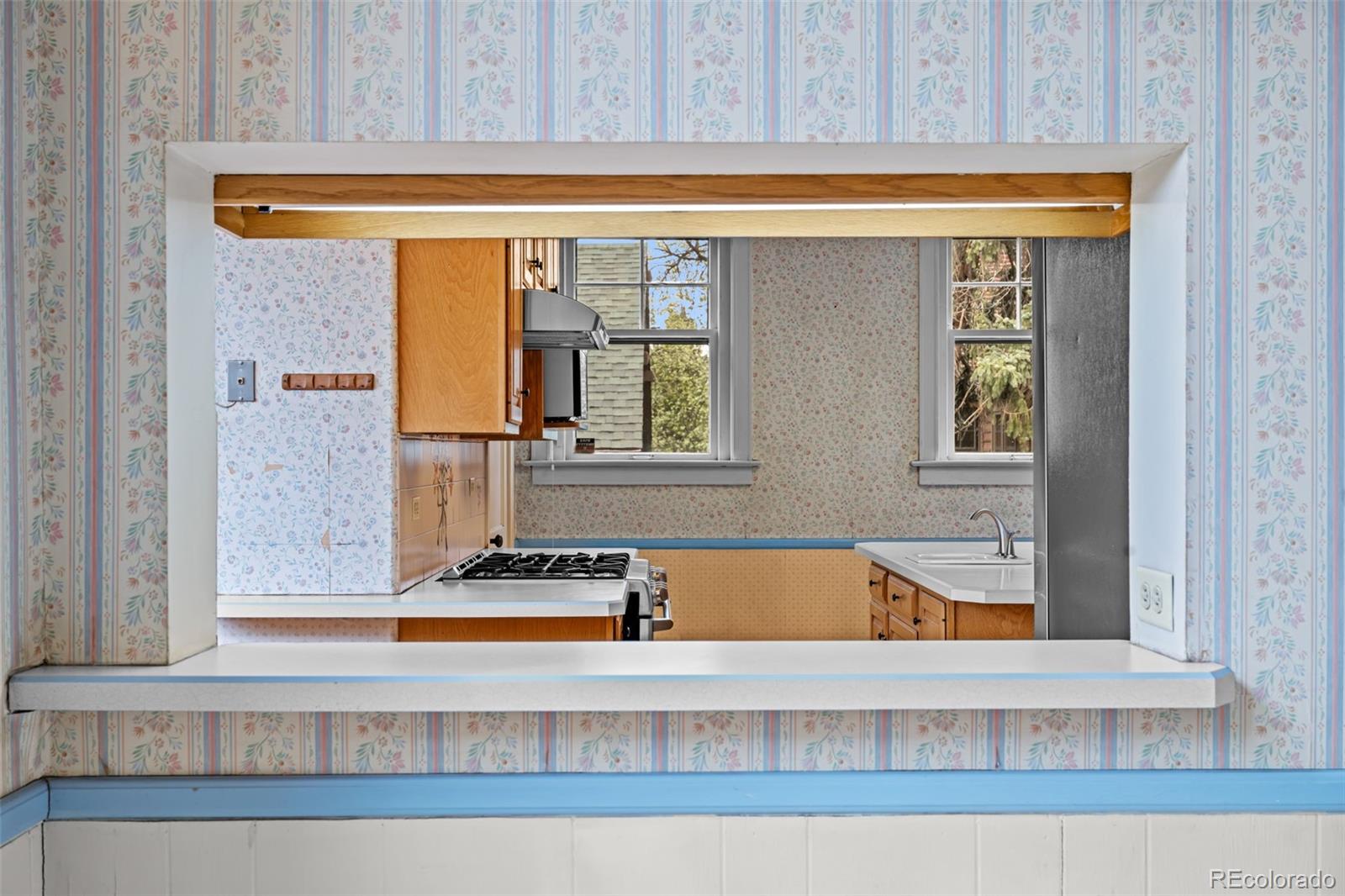 MLS Image #17 for 1317  birch street,denver, Colorado