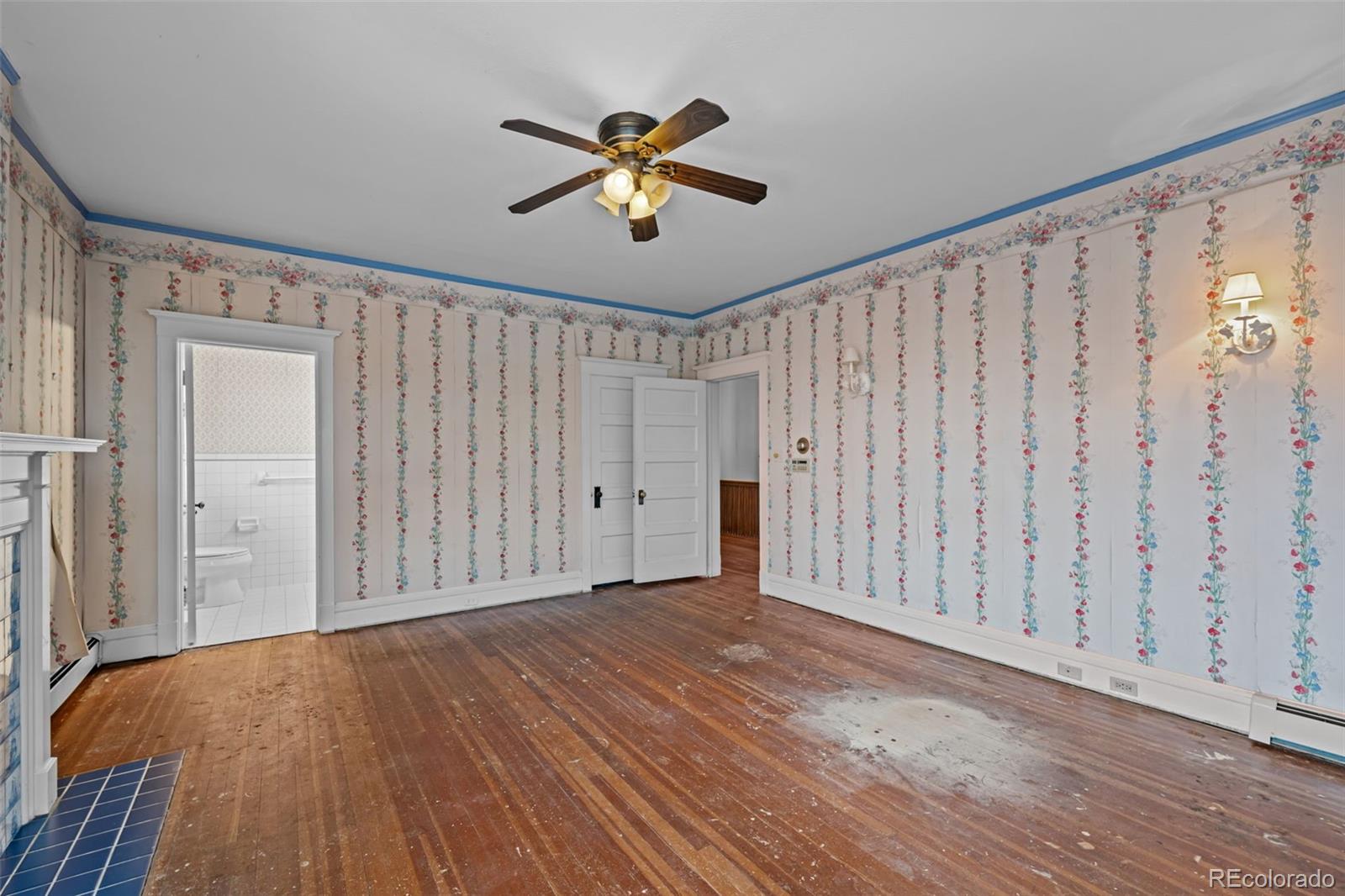 MLS Image #27 for 1317  birch street,denver, Colorado