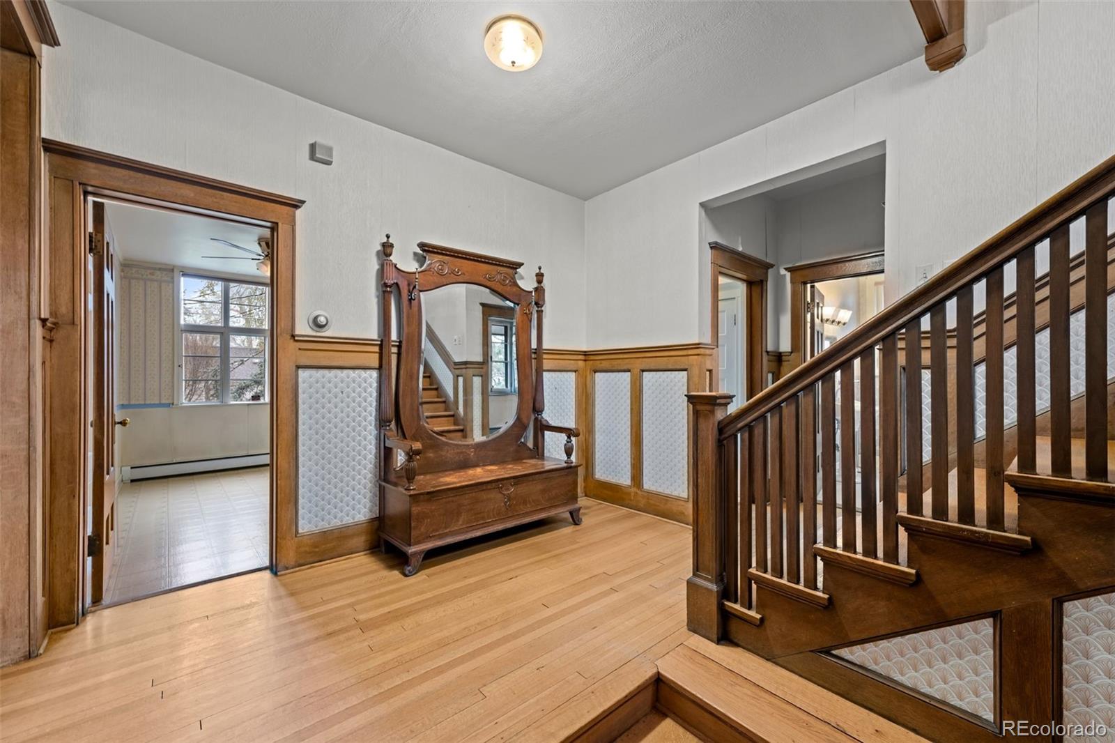MLS Image #3 for 1317  birch street,denver, Colorado