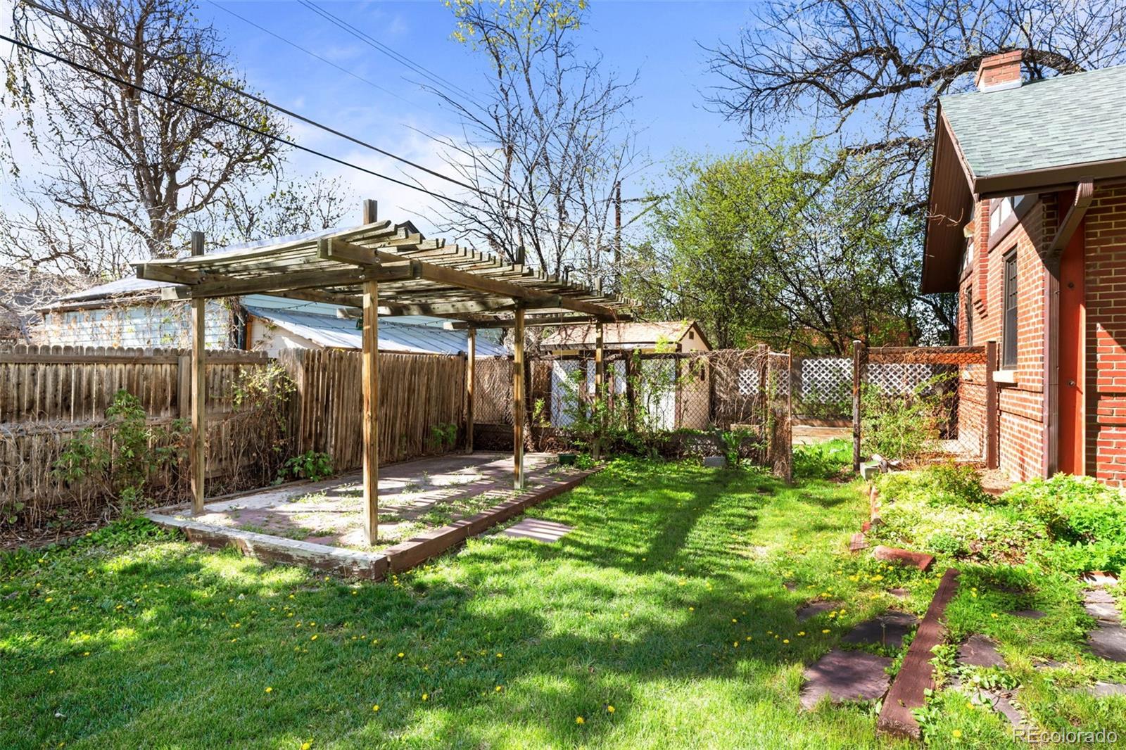 MLS Image #38 for 1317  birch street,denver, Colorado