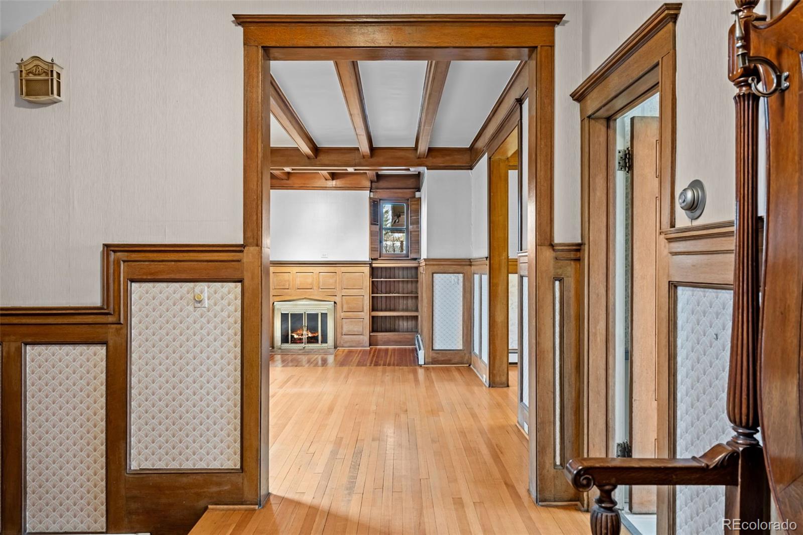 MLS Image #5 for 1317  birch street,denver, Colorado