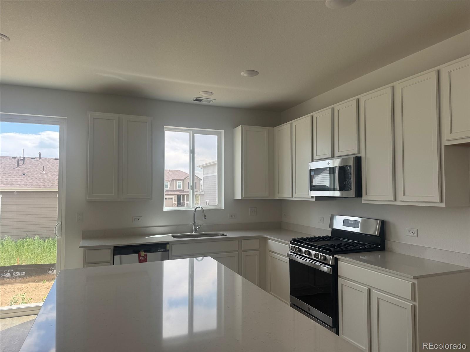 MLS Image #2 for 6994 e 126th drive,thornton, Colorado